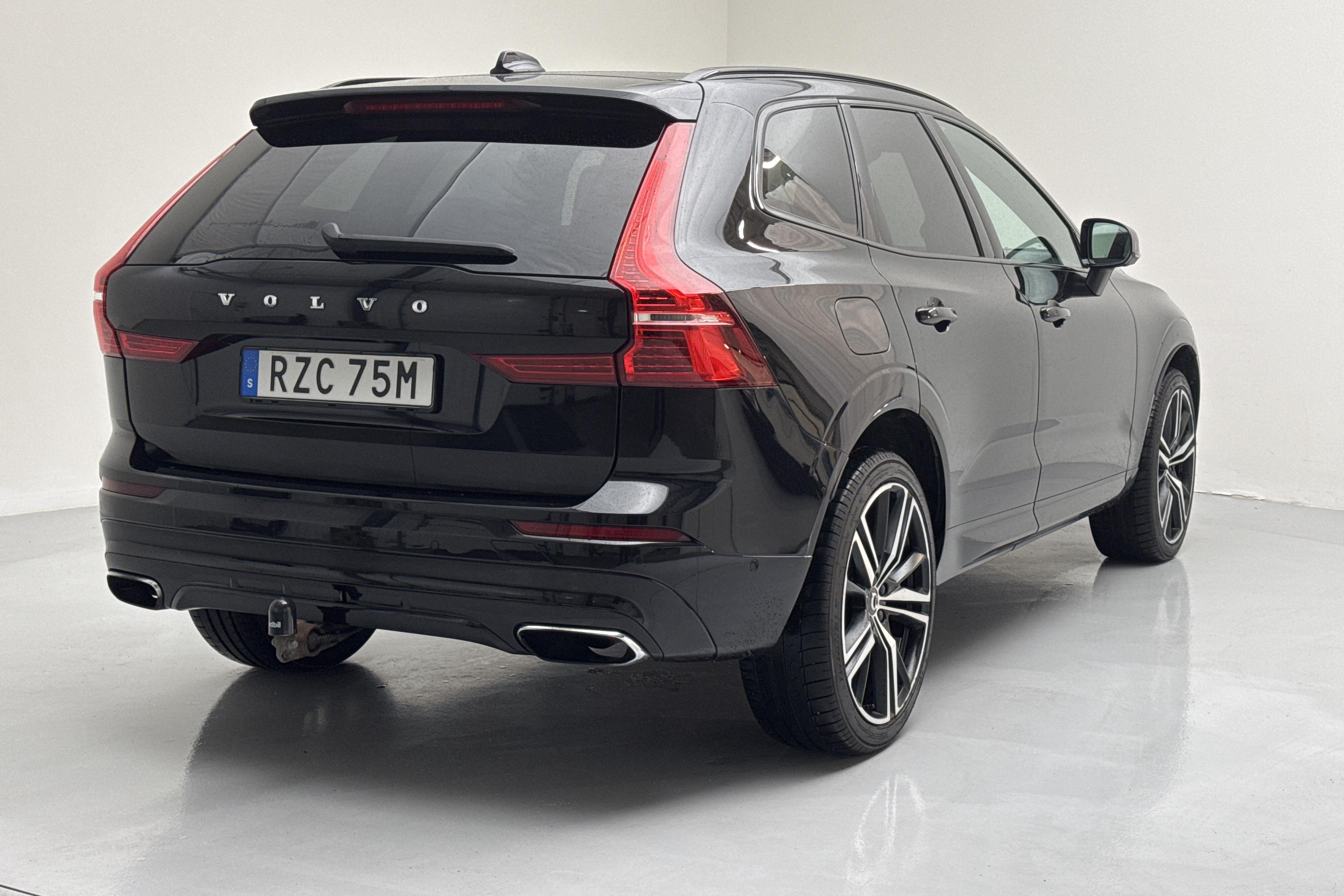 Volvo XC60 B4 AWD Mildhybrid, Diesel (197hk) - 132 440 km - Automaatne - must - 2021