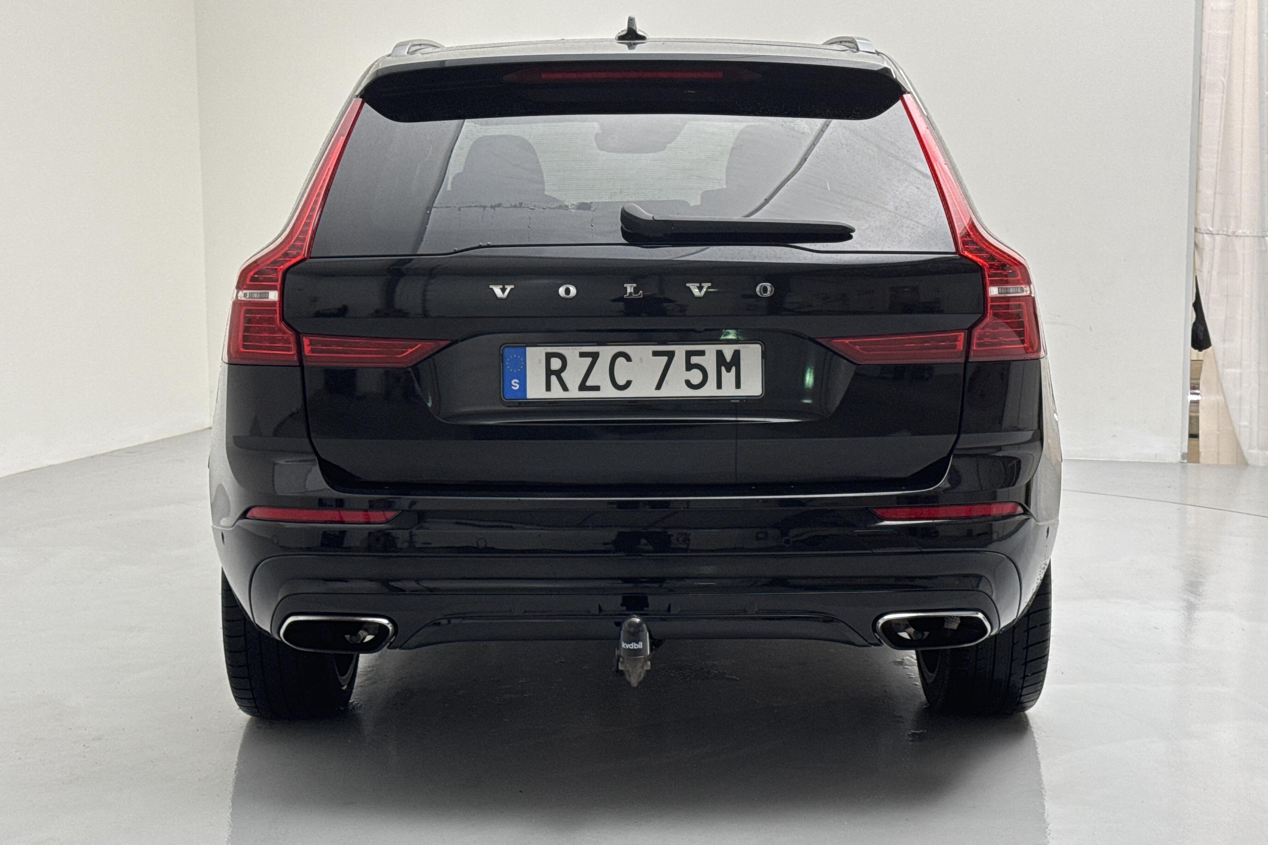 Volvo XC60 B4 AWD Mildhybrid, Diesel (197hk) - 132 440 km - Automaatne - must - 2021