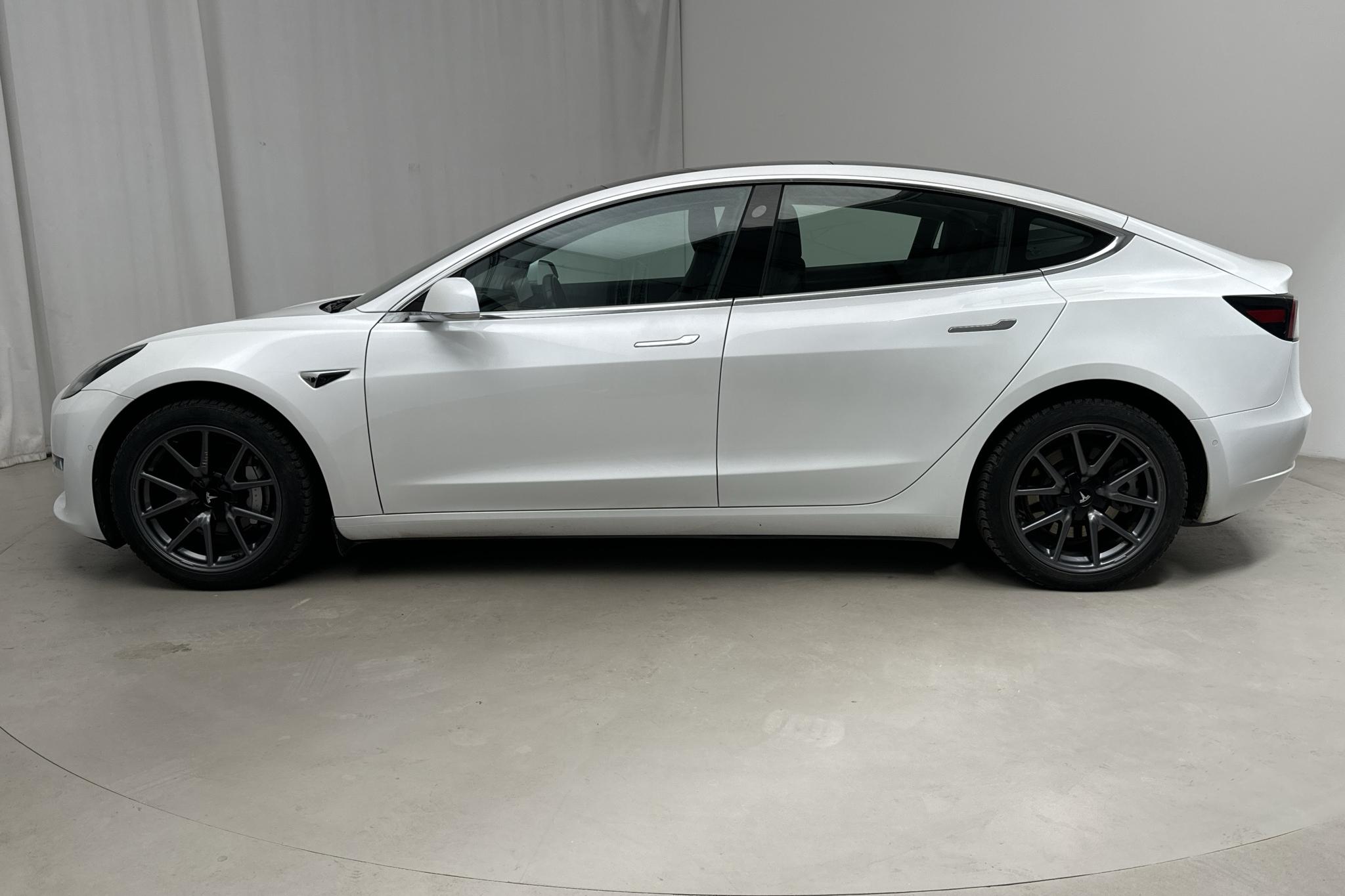 Tesla Model 3 Long Range Dual Motor AWD - 85 240 km - Automatic - white - 2019