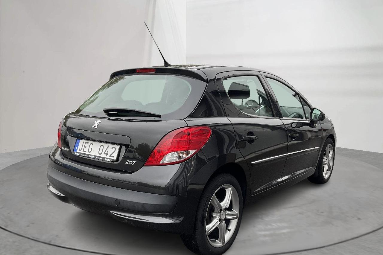 Peugeot 207 1.4 VTi 5dr (95hk) - 83 930 km - Manual - black - 2010