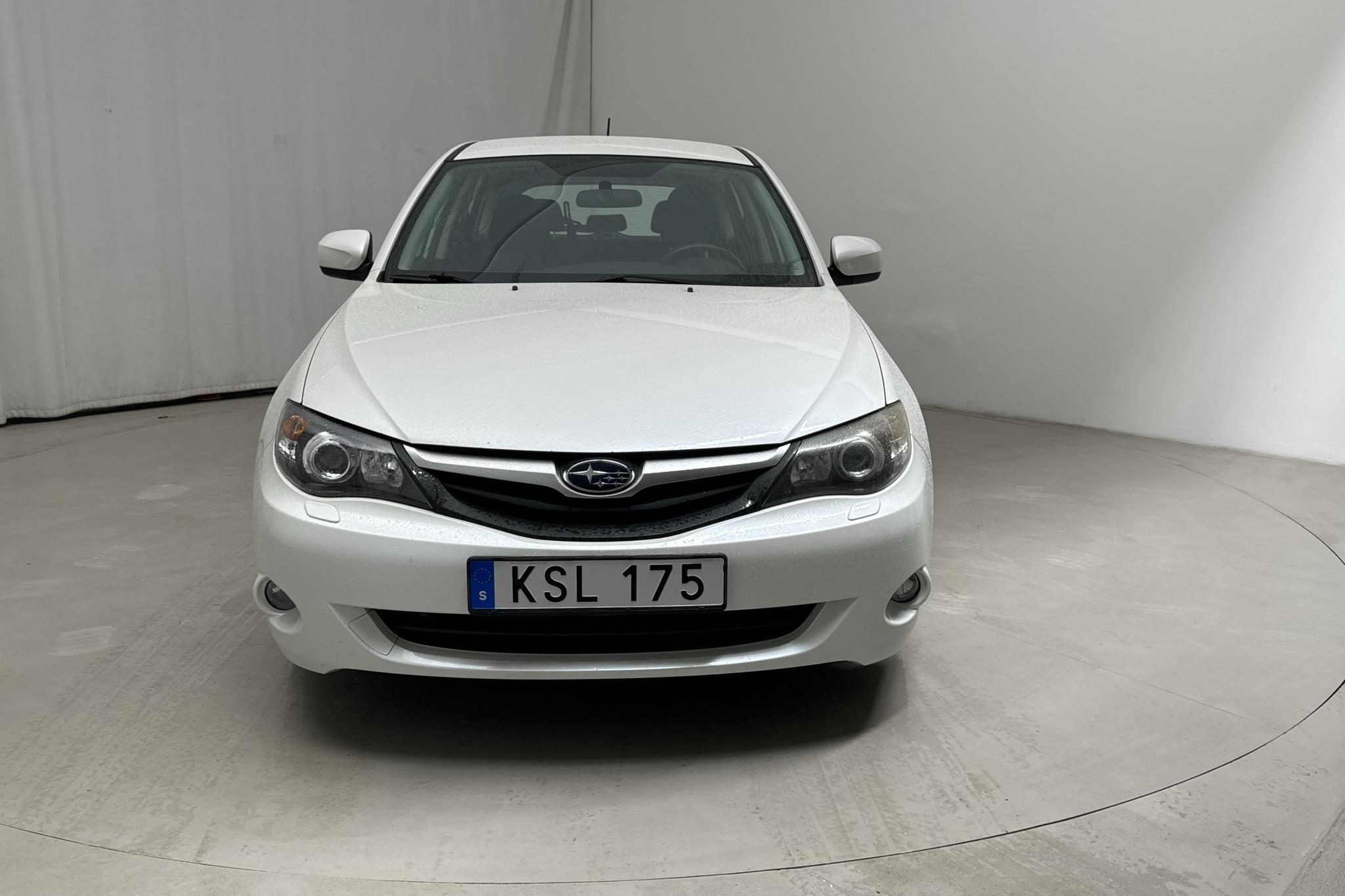 Subaru Impreza 2.0R (150hk) - 142 090 km - Manual - white - 2010