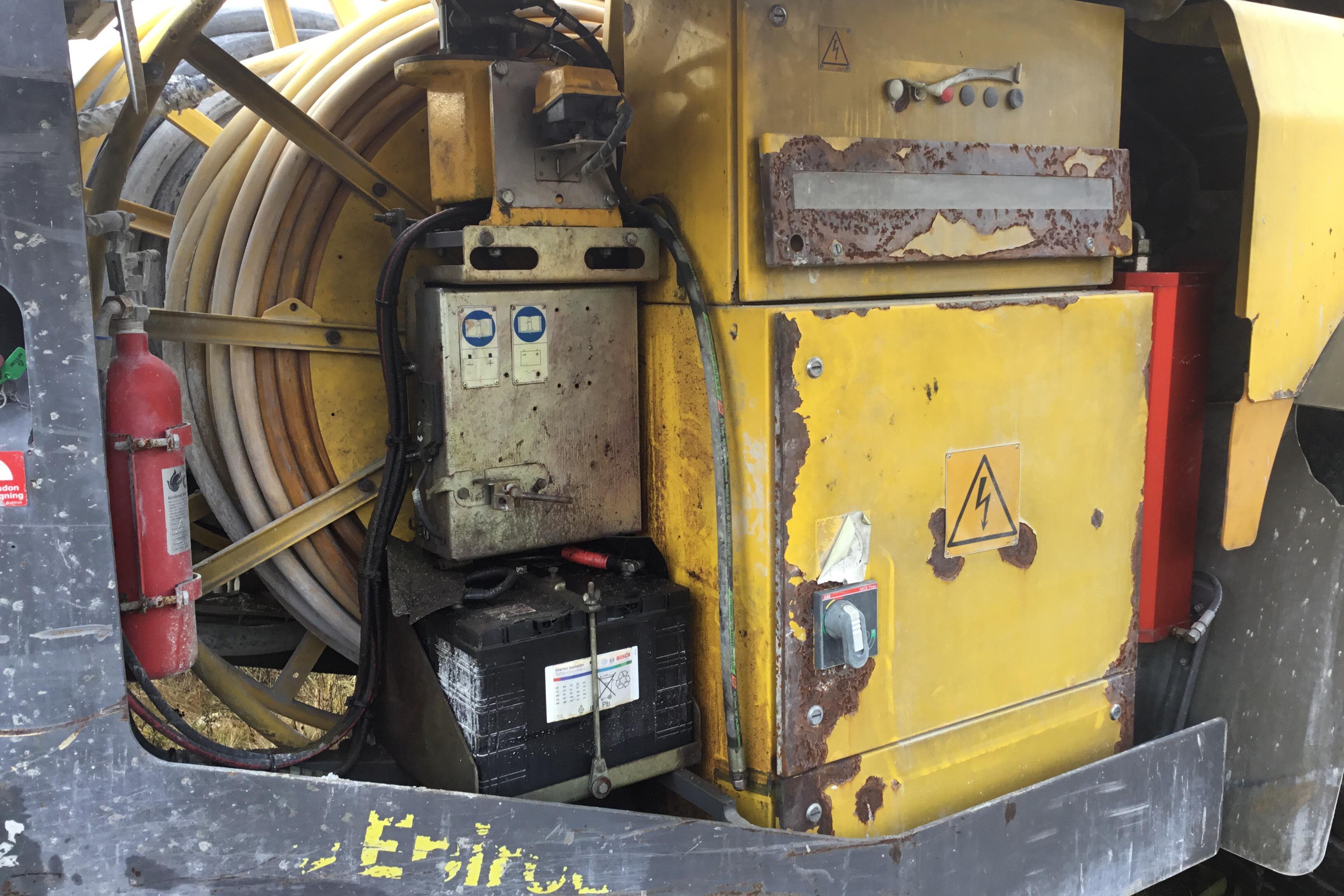 Atlas Copco E2C Borrigg 31 (G1n BRO31) -  - Automatic - yellow