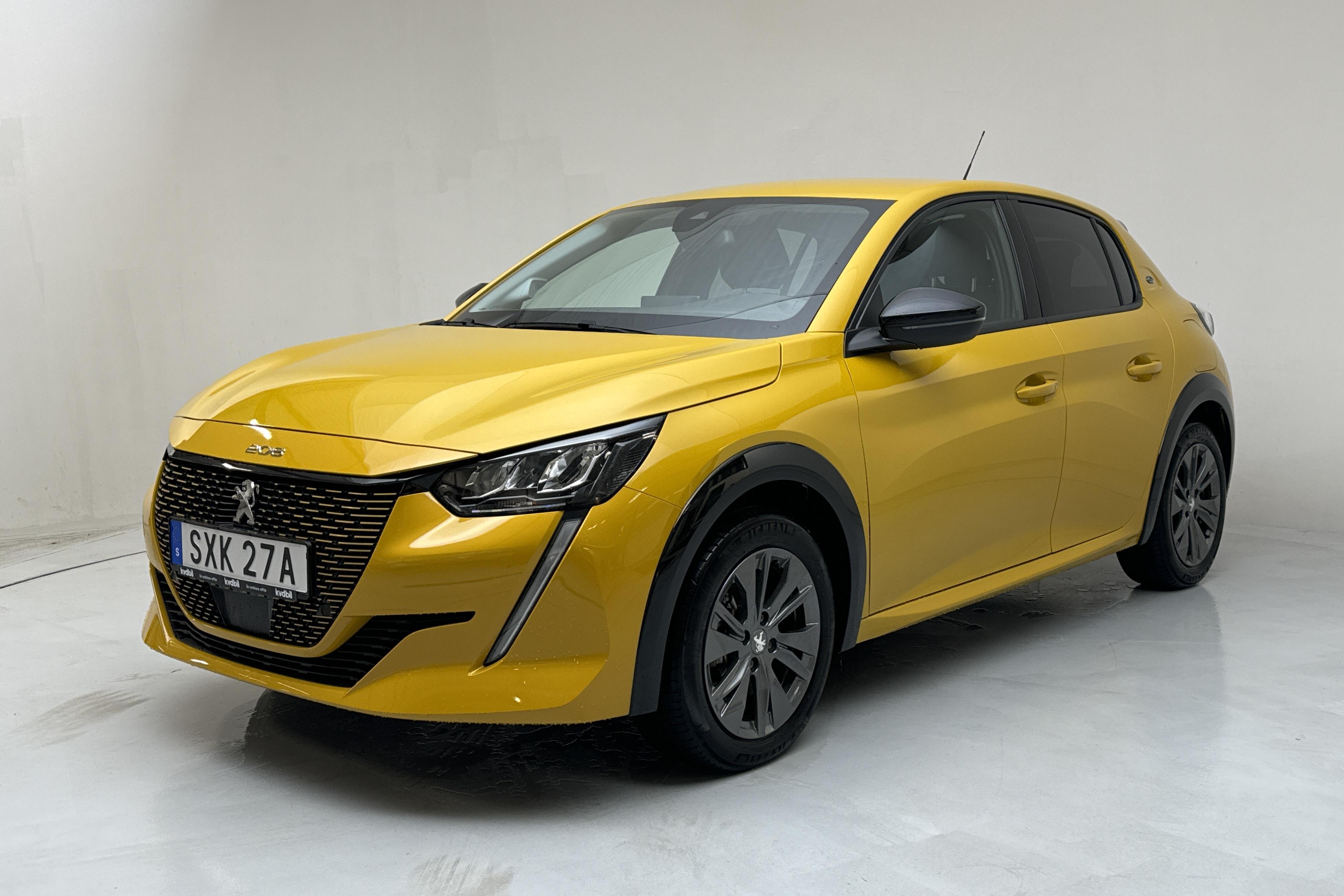 Peugeot e-208 50 kWh 5dr (136hk) - 13 640 km - Automatic - yellow - 2022