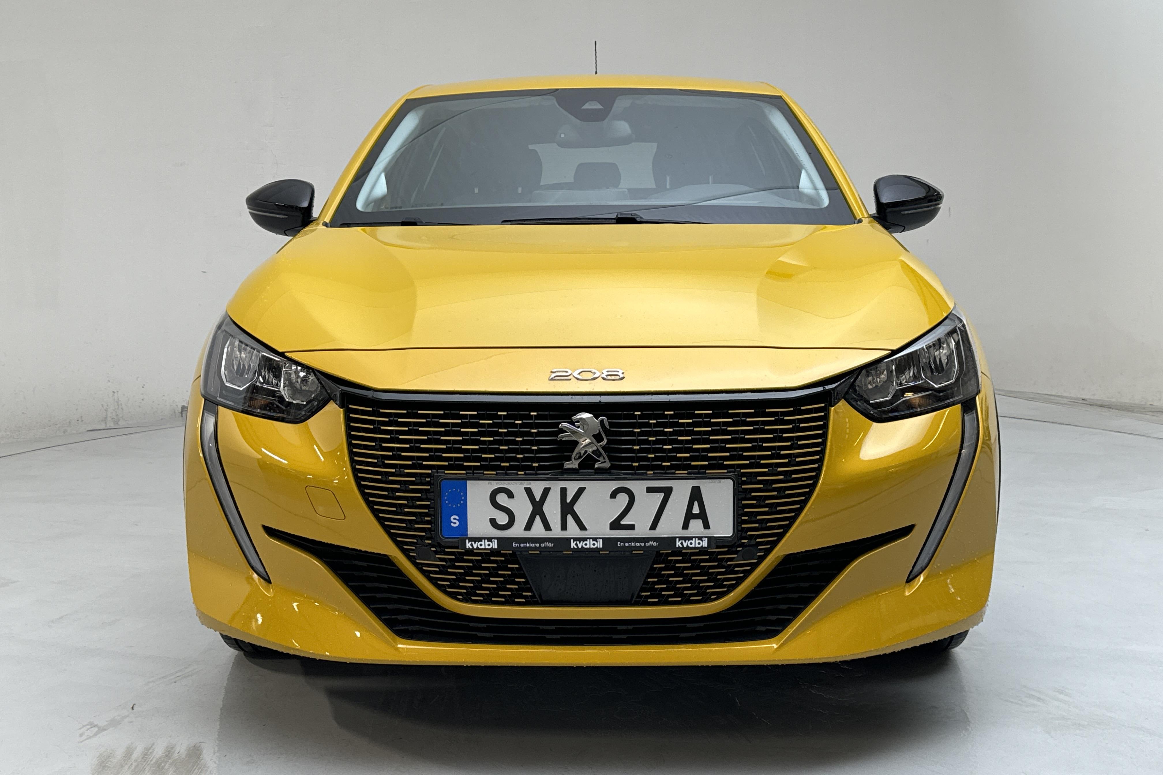 Peugeot e-208 50 kWh 5dr (136hk) - 13 640 km - Automatyczna - żółty - 2022