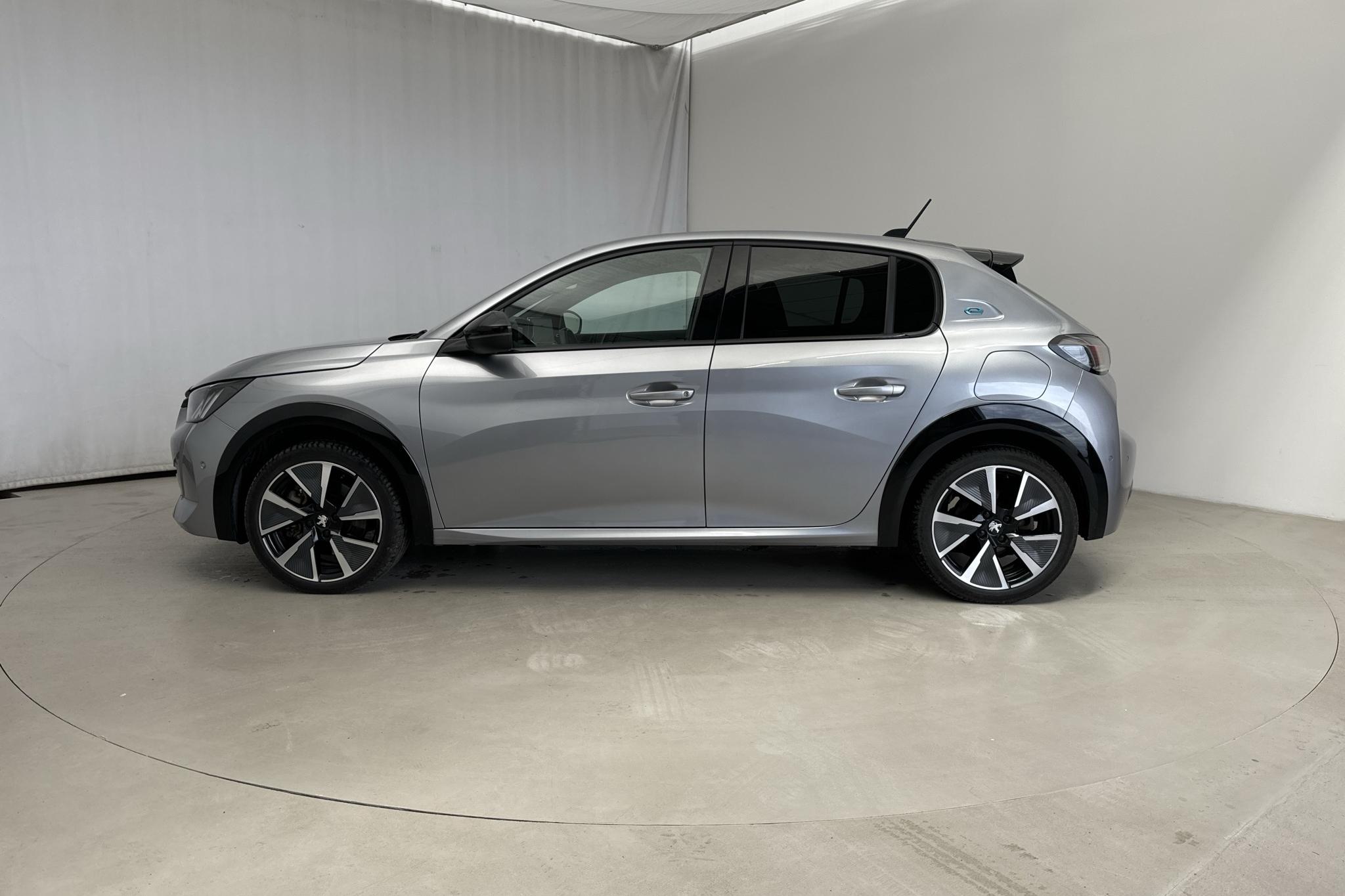 Peugeot e-208 50 kWh 5dr (136hk) - 33 040 km - Automatic - gray - 2022