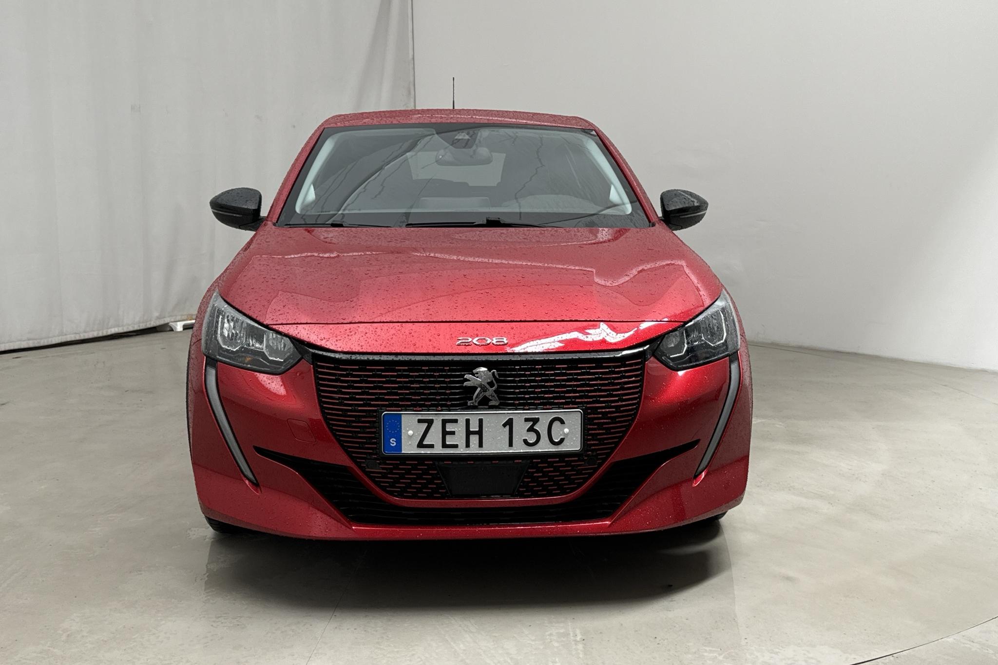 Peugeot e-208 50 kWh 5dr (136hk) - 16 870 km - Automatyczna - czerwony - 2022