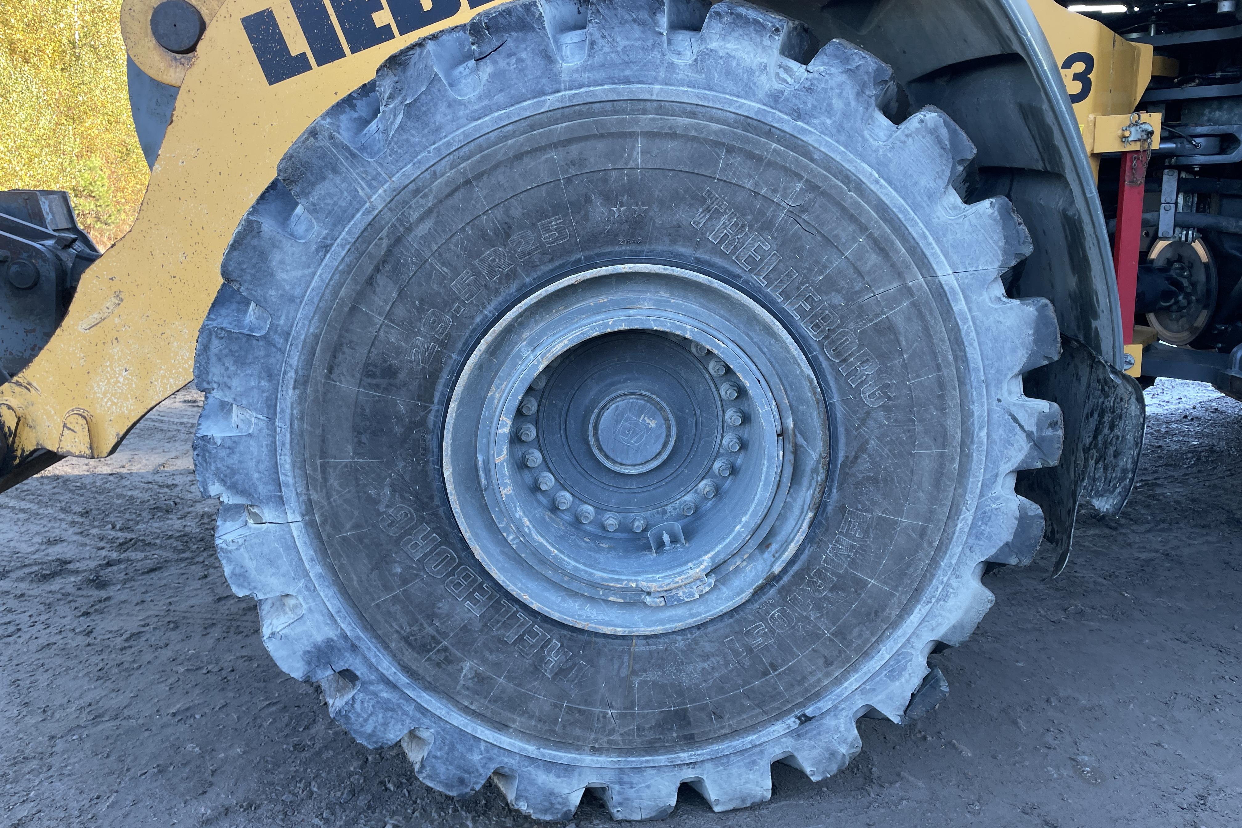 LIEBHERR L586 -  - Automat