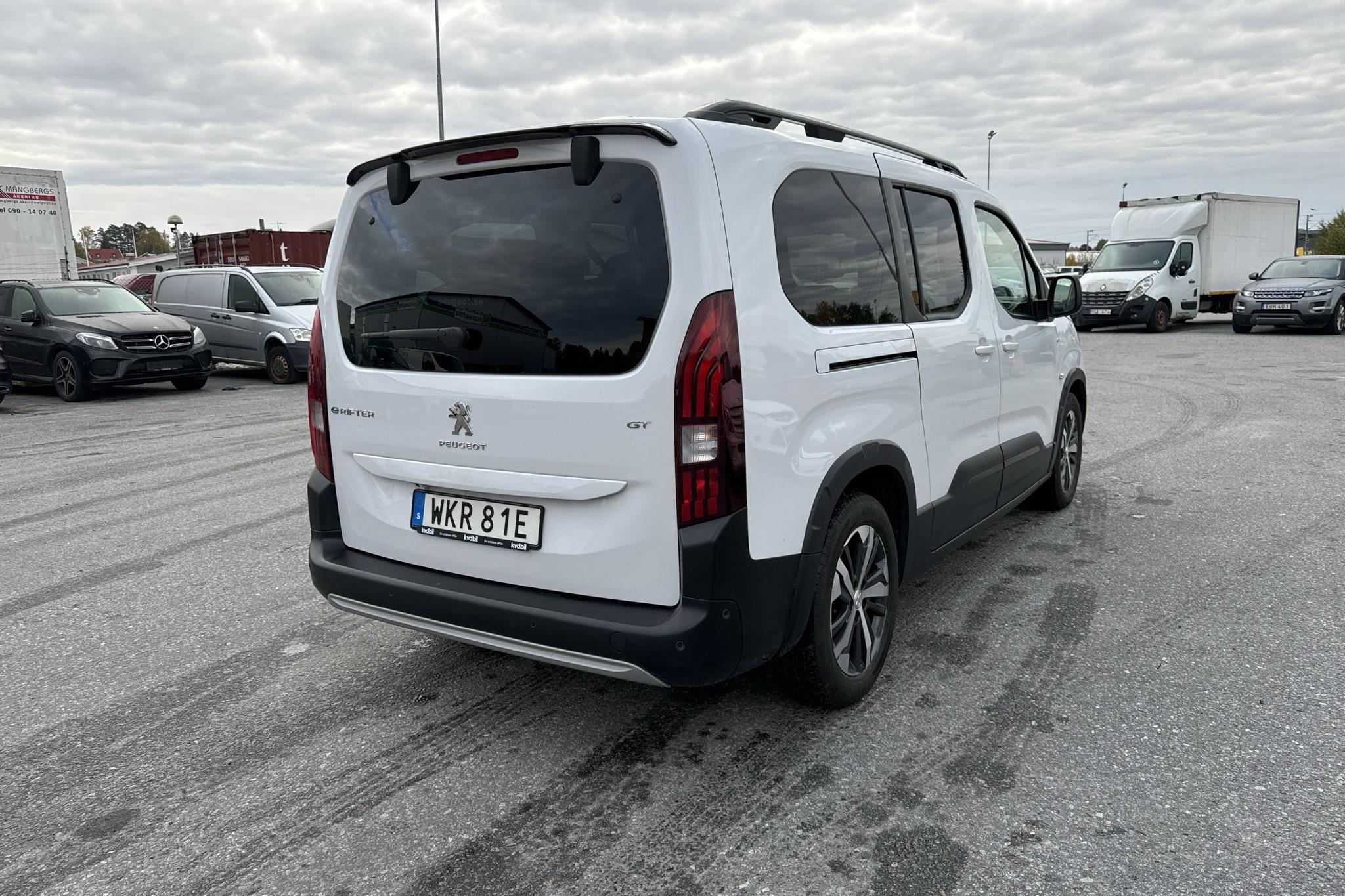 Peugeot e-Rifter 50 kWh (136hk) - 3 321 mil - Automat - vit - 2022