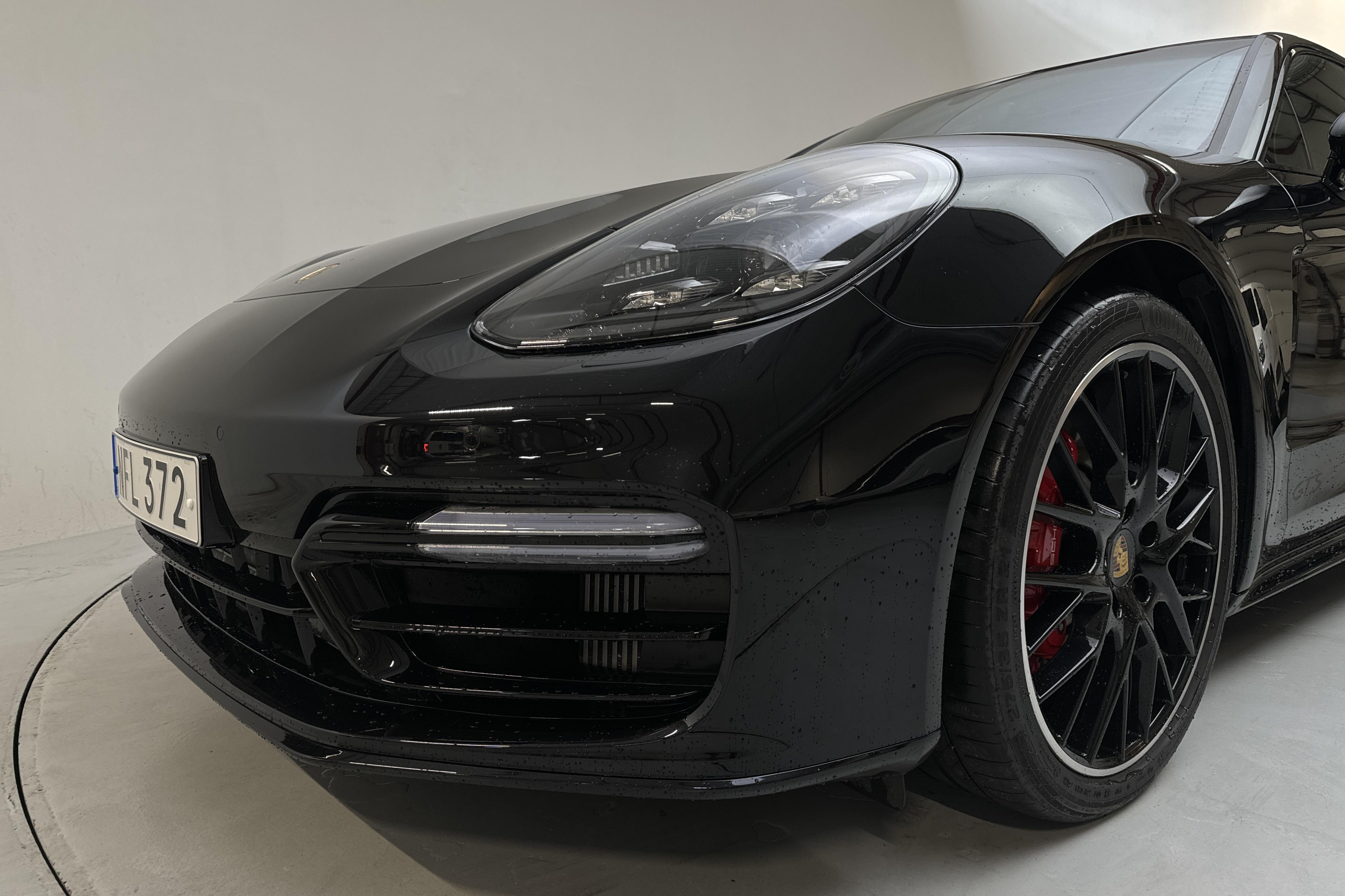 Porsche Panamera GTS Sport Turismo (460hk) - 24 350 km - Automaatne - must - 2019