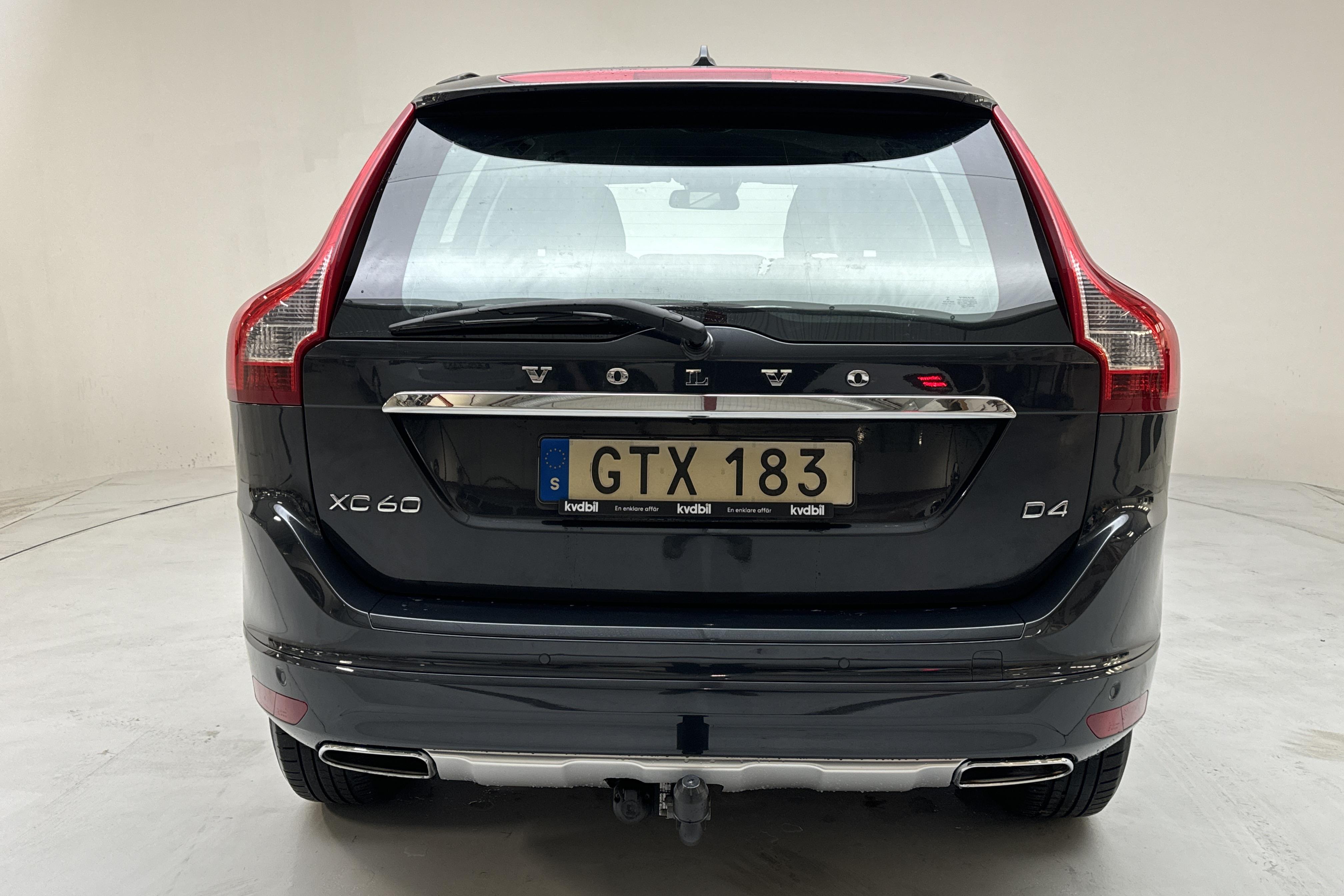 Volvo XC60 D4 2WD (181hk) - 220 350 km - Automaattinen - harmaa - 2014