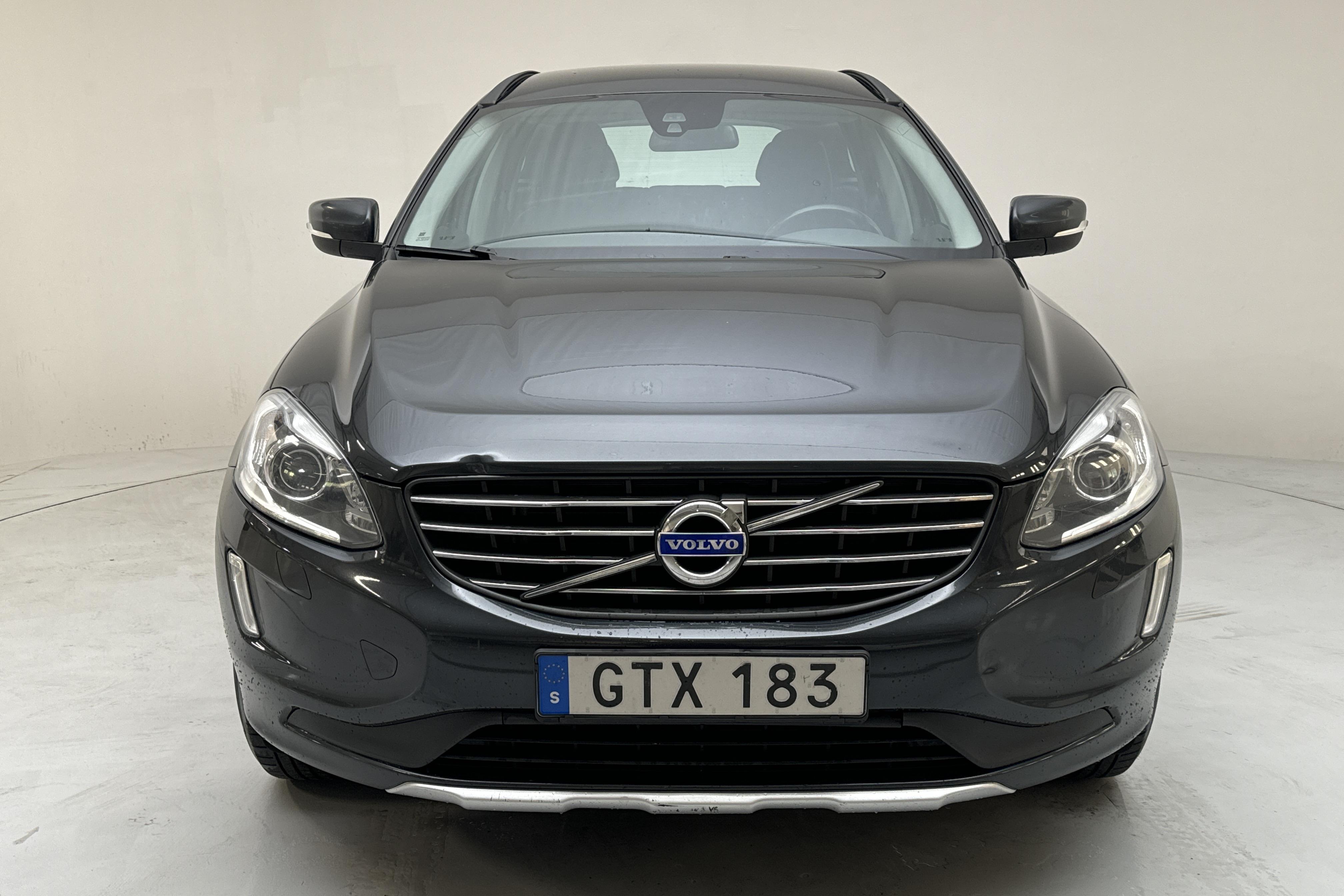 Volvo XC60 D4 2WD (181hk) - 220 350 km - Automaatne - hall - 2014