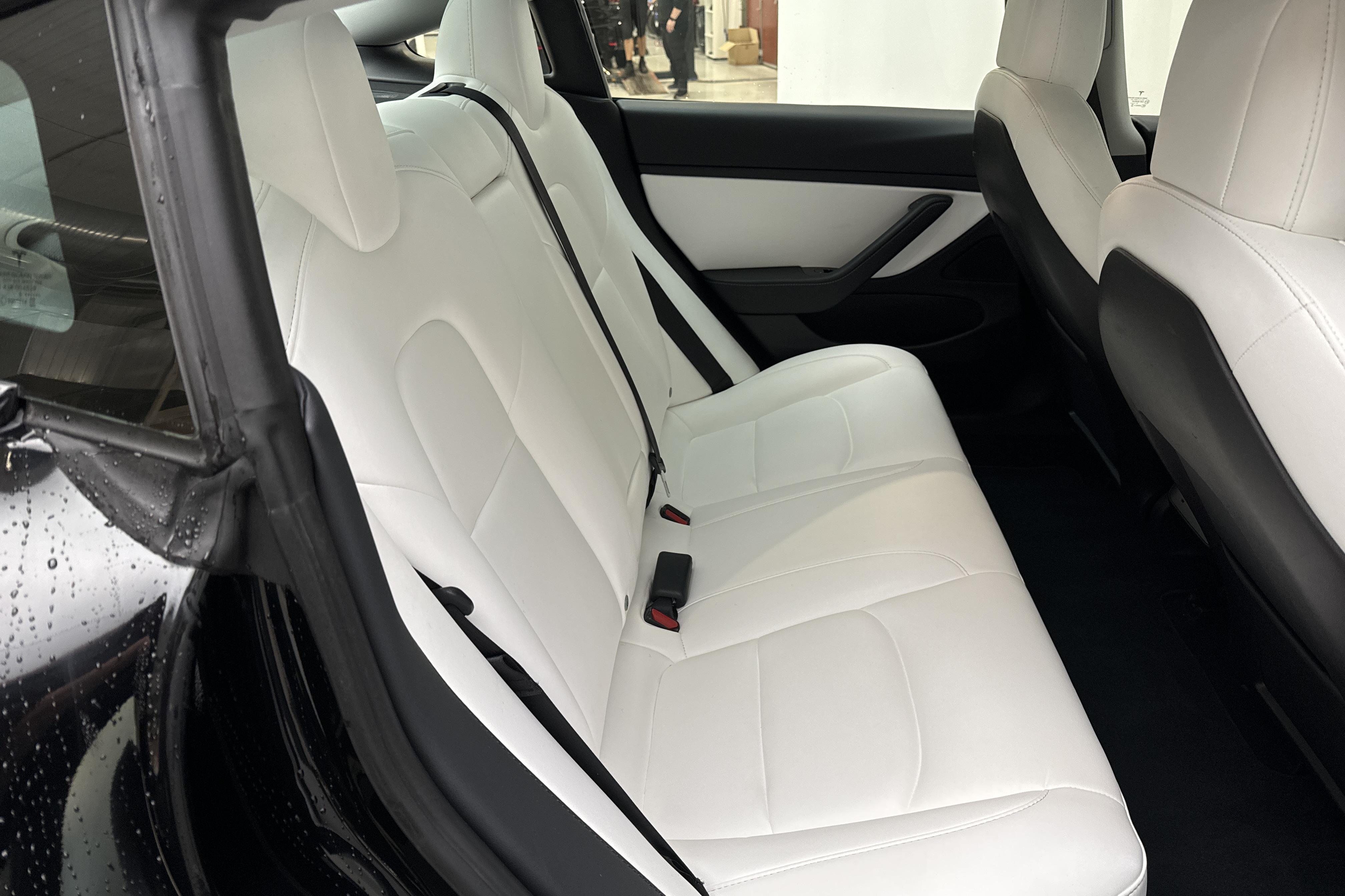 Tesla Model 3 Performance AWD - 14 257 mil - Automat - svart - 2020