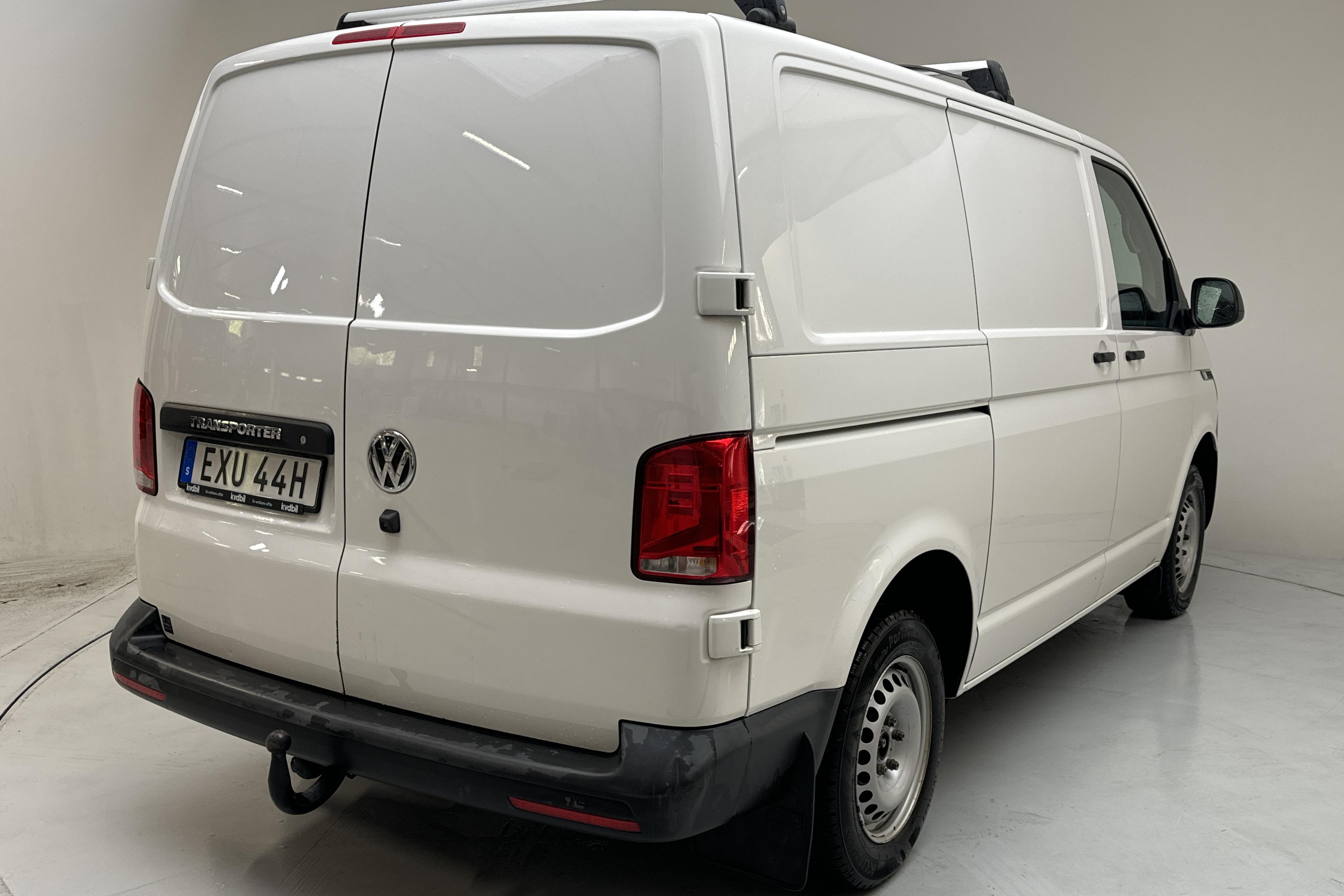 VW Transporter T6.1 2.0 TDI BMT Skåp (150hk) - 5 842 mil - Automat - vit - 2020