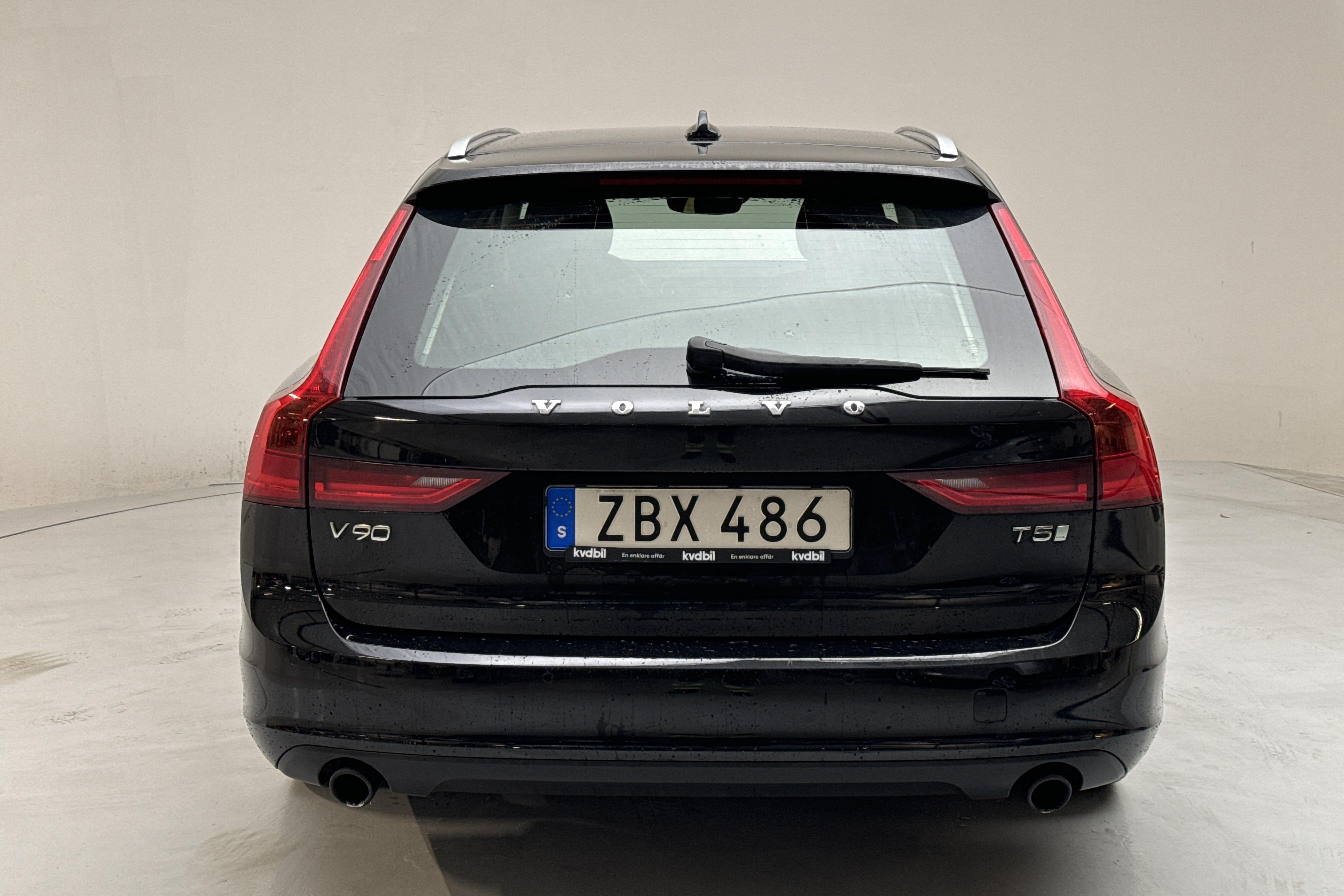 Volvo V90 T5 (254hk) - 79 740 km - Automaatne - must - 2018