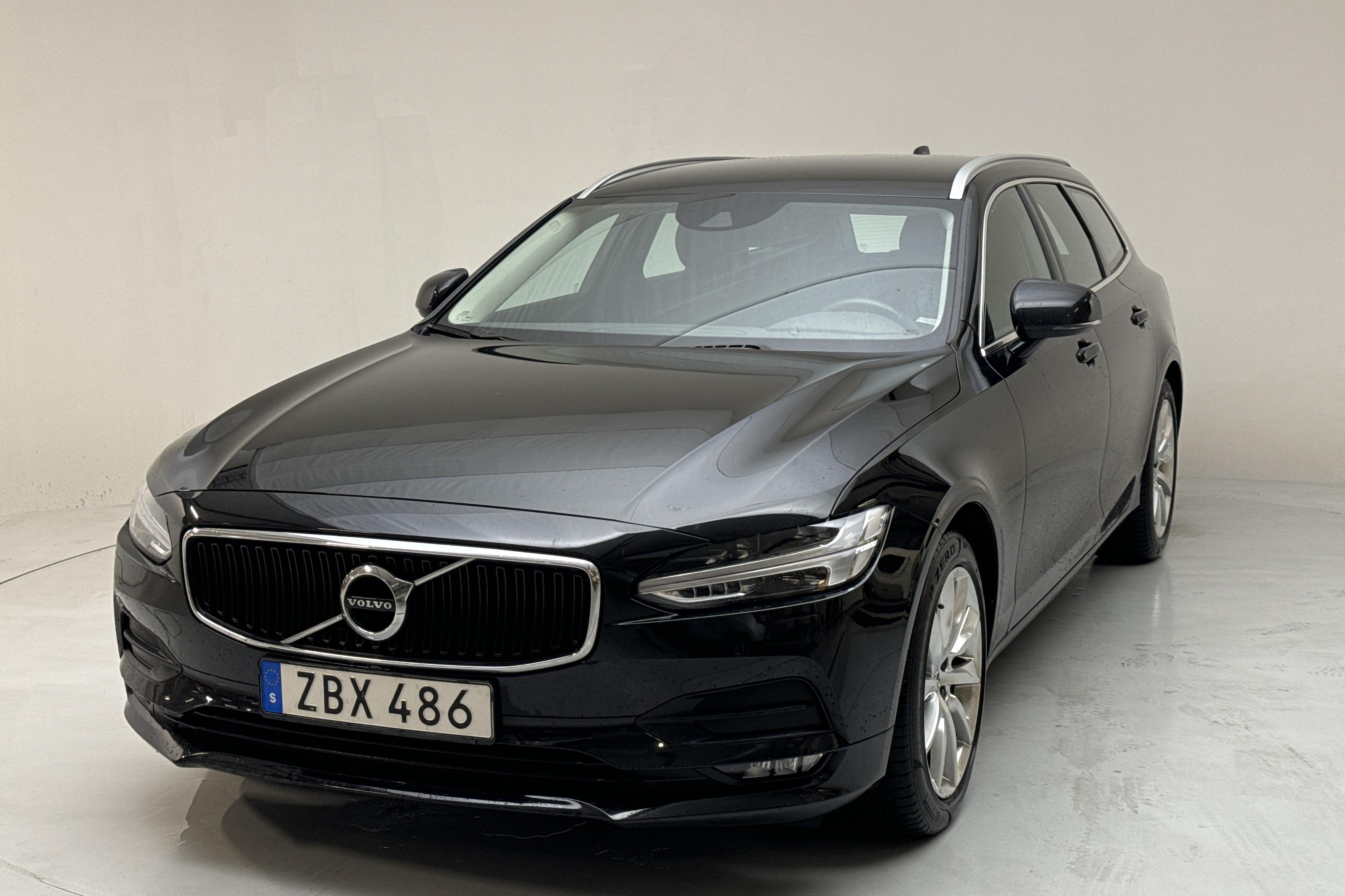 Volvo V90 T5 (254hk) - 79 740 km - Automaattinen - musta - 2018