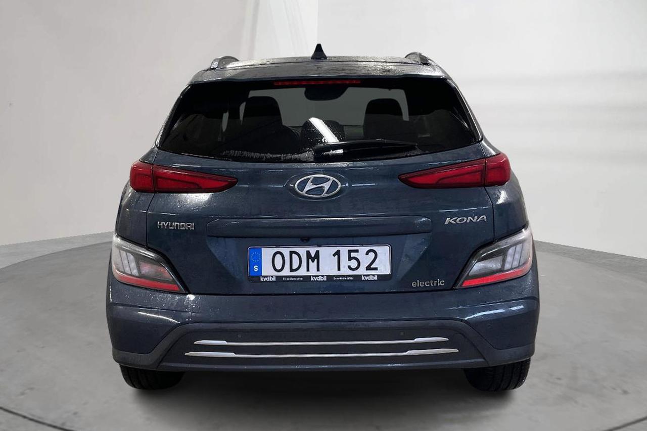 Hyundai Kona Electric Standard Range 39kWh (136hk) - 48 890 km - Automaattinen - sininen - 2021