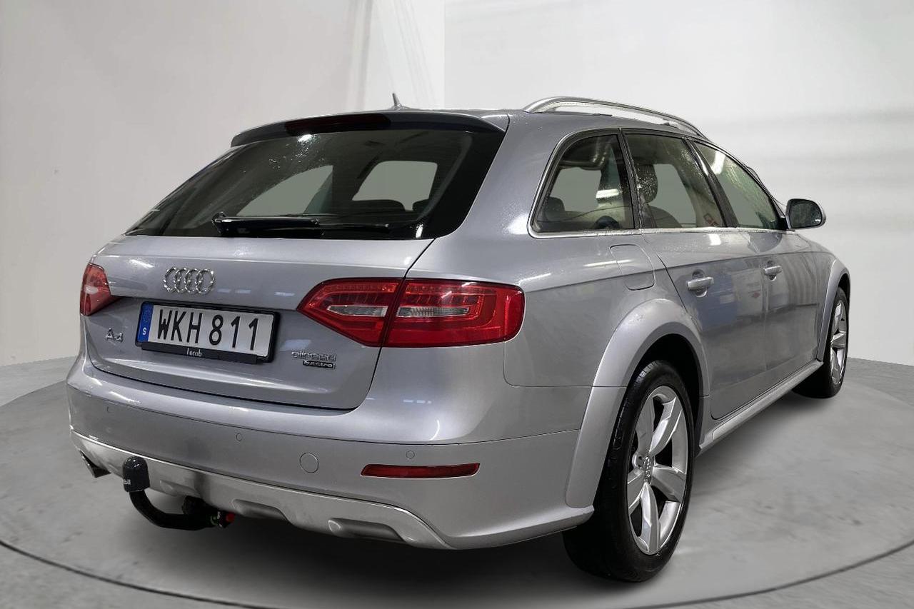 Audi A4 Allroad 2.0 TDI Avant quattro (150hk) - 119 520 km - Manualna - srebro - 2015