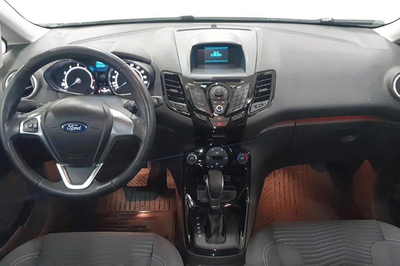 Ford Fiesta 1.0T EcoBoost 5dr (100hk) - 55 450 km - Automatyczna - biały - 2014