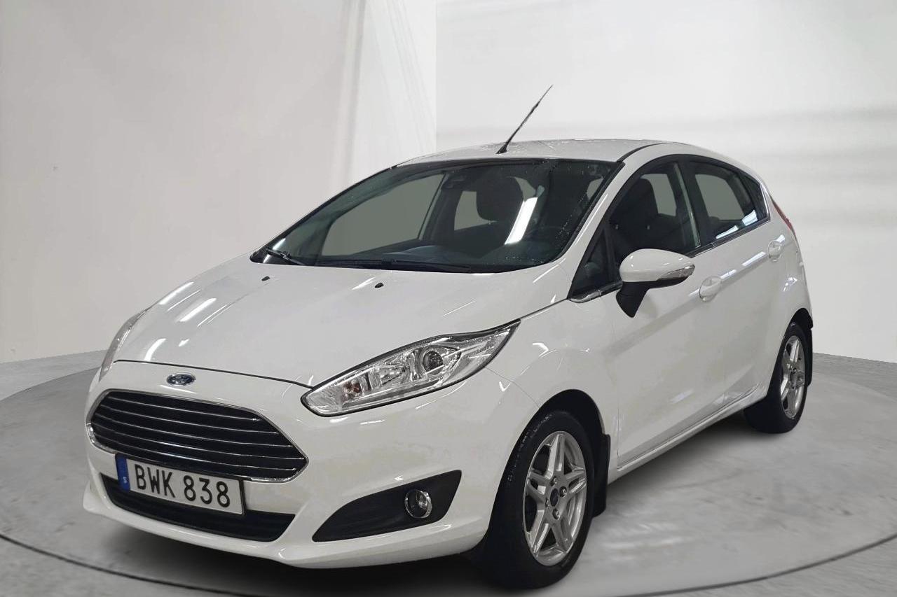 Ford Fiesta 1.0T EcoBoost 5dr (100hk) - 55 450 km - Automatyczna - biały - 2014