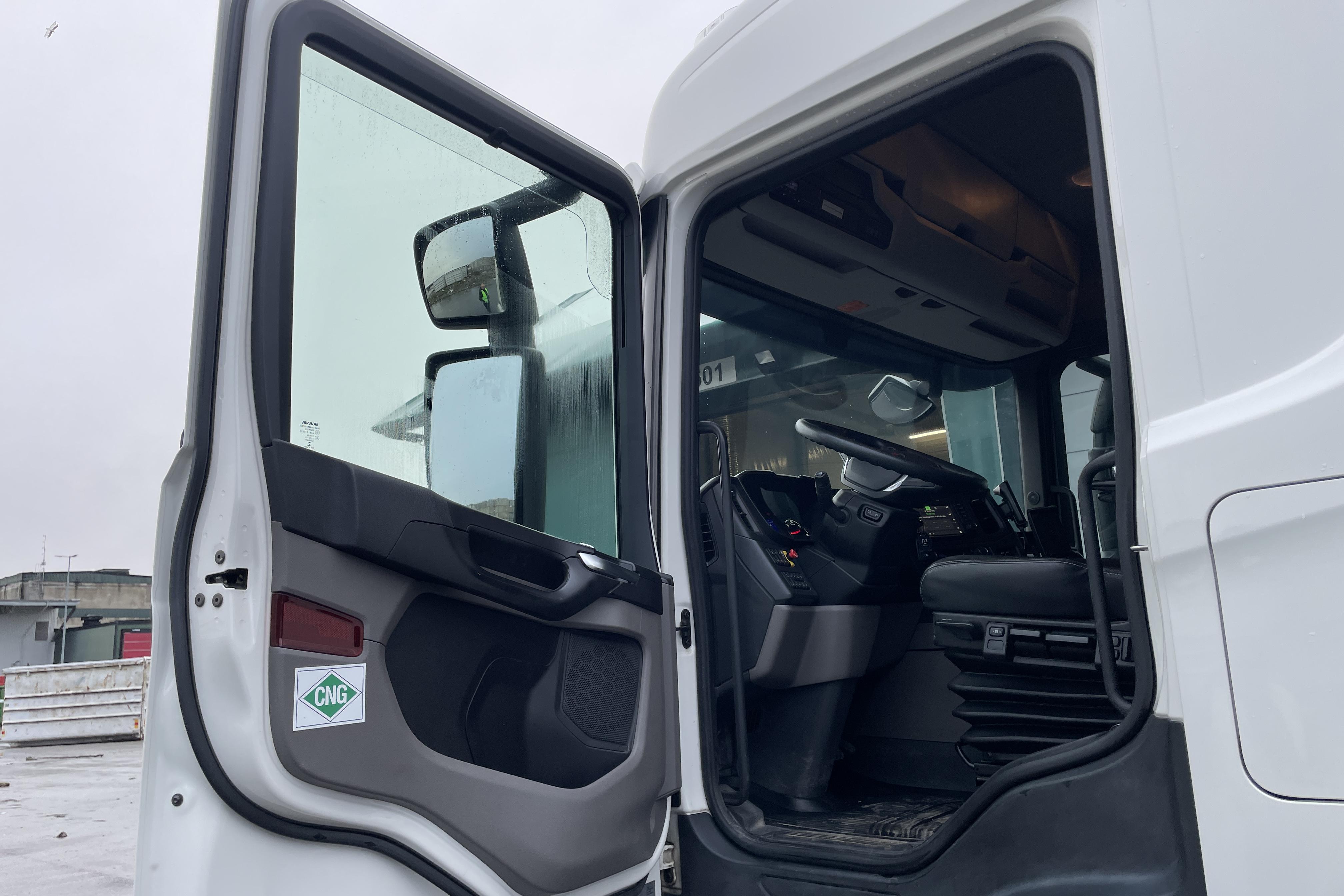 SCANIA G410 Gas (CNG) - 69 915 km - Automatyczna - biały - 2019