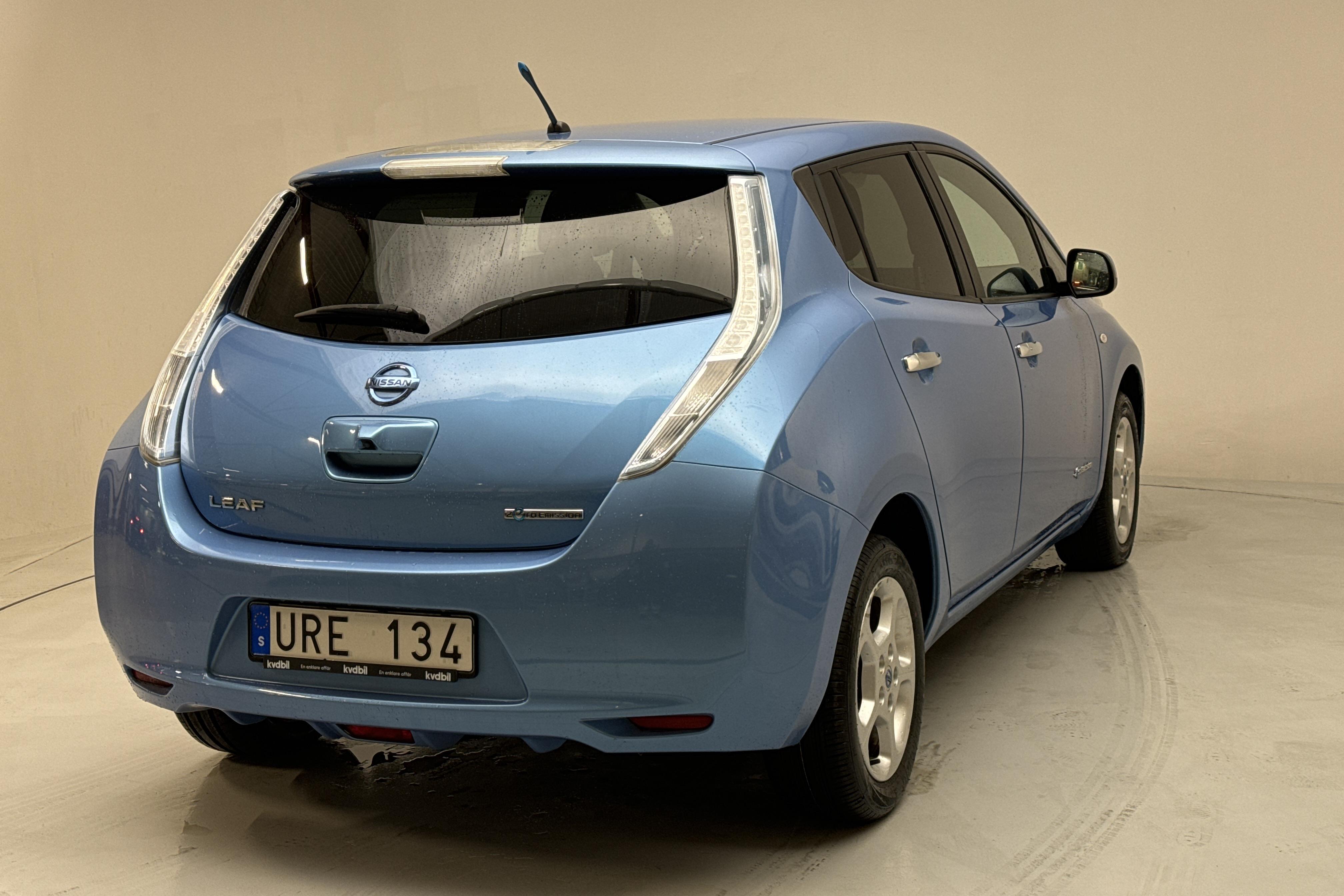 Nissan LEAF 5dr (109hk) - 94 460 km - Automaattinen - Light Blue - 2013