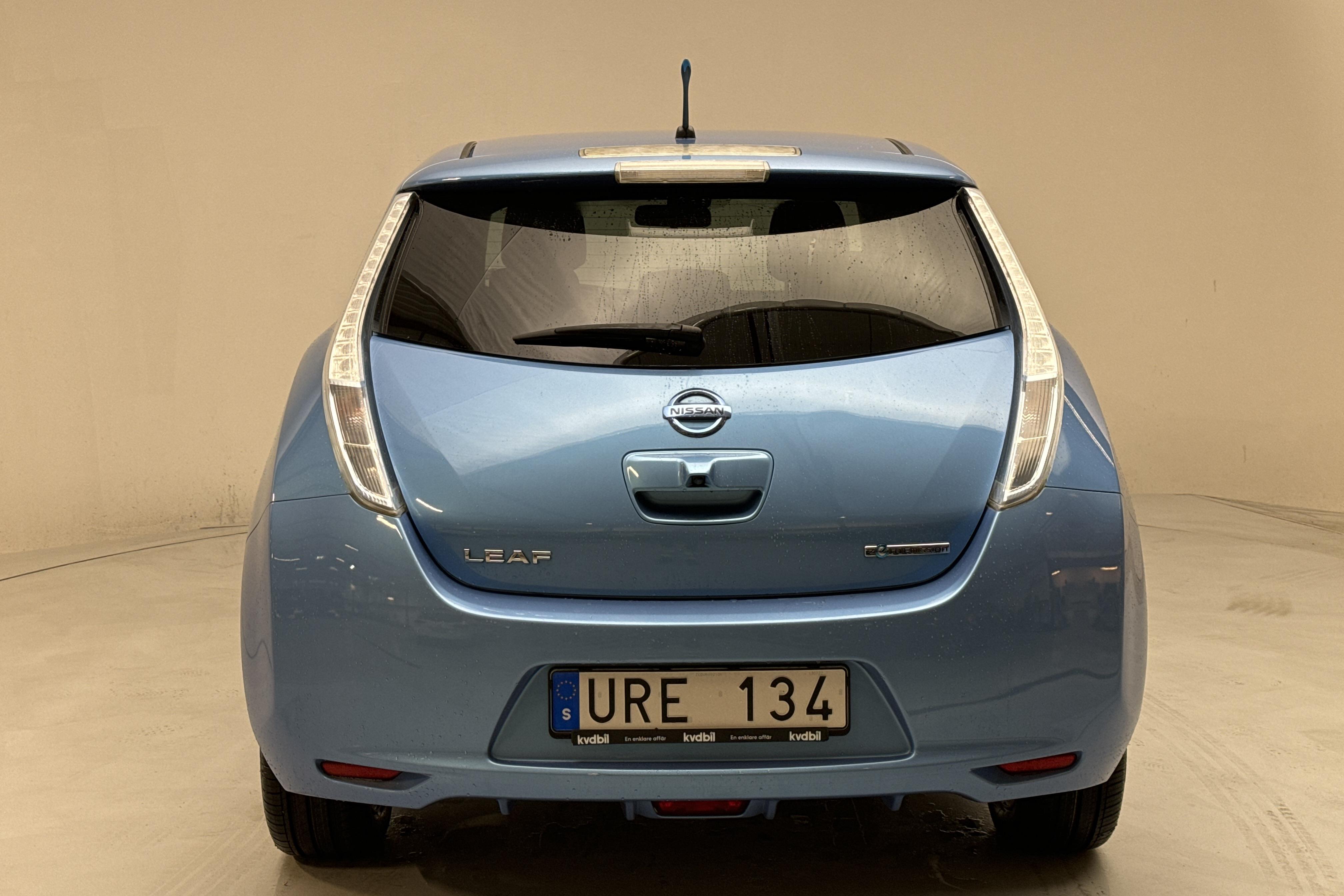 Nissan LEAF 5dr (109hk) - 94 460 km - Automatyczna - Light Blue - 2013