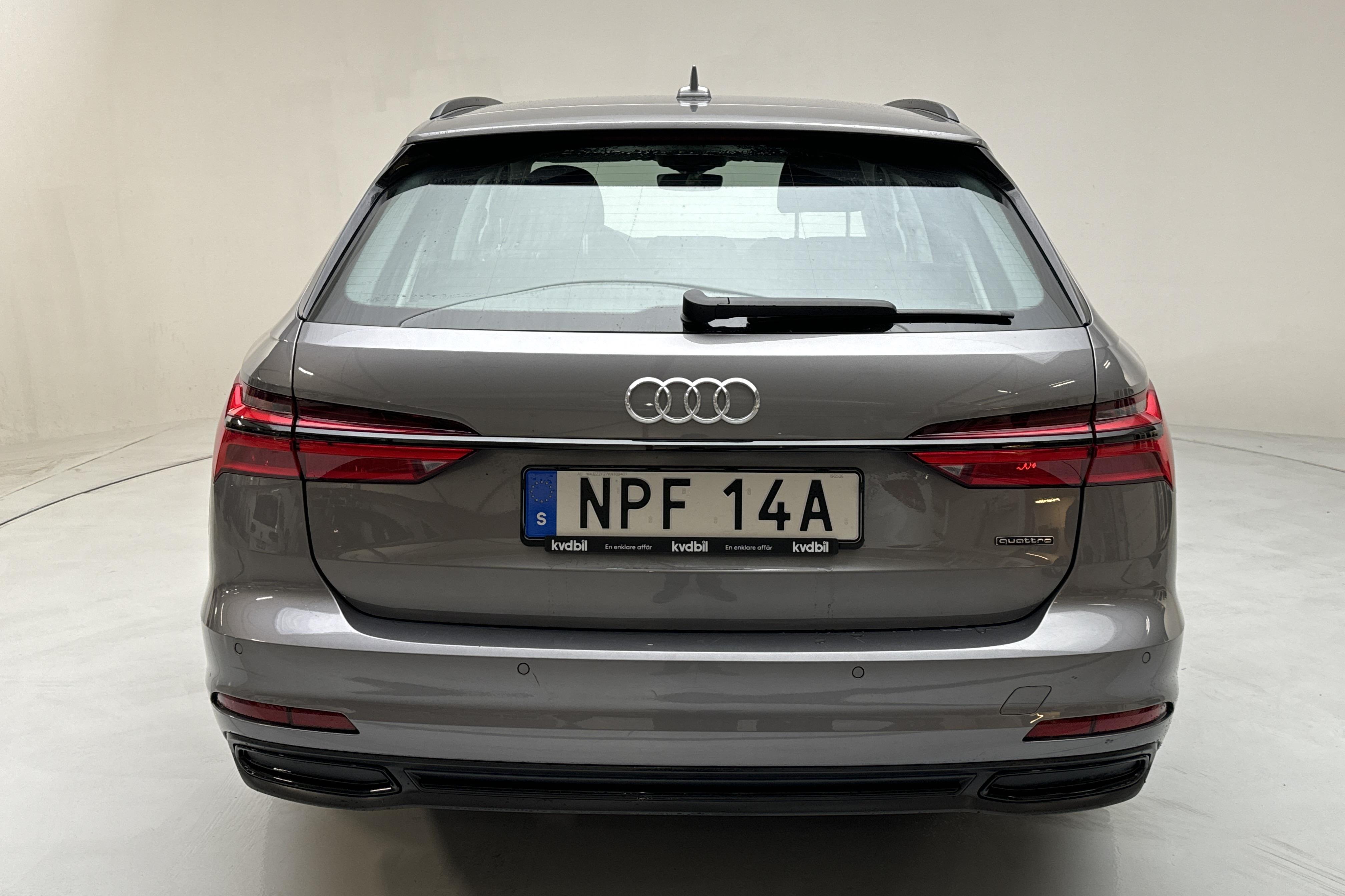 Audi A6 Avant 40 TDI quattro (204hk) - 80 780 km - Automatyczna - szary - 2019