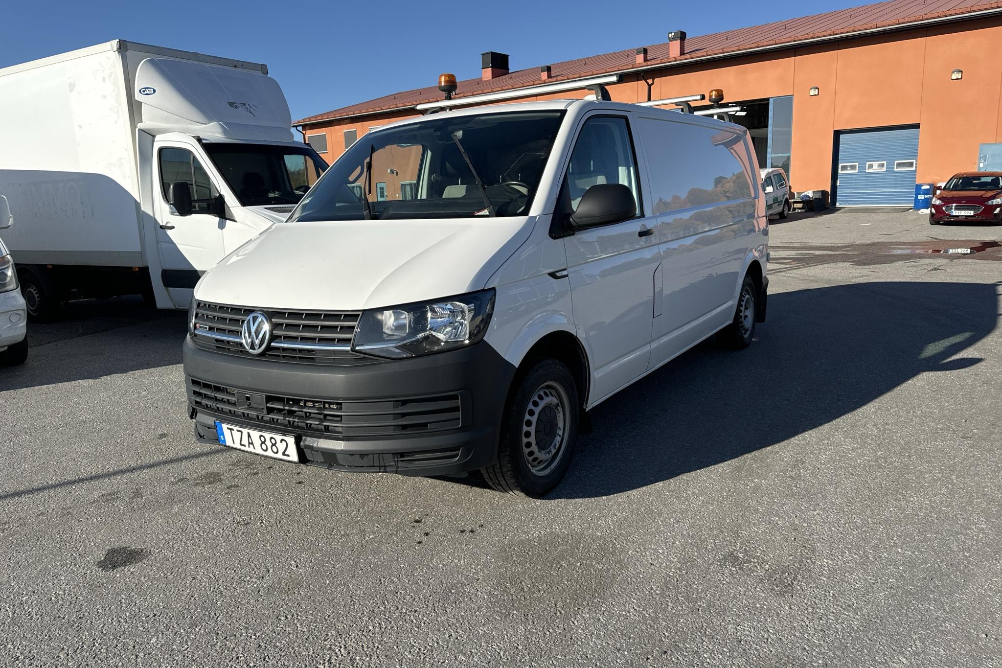 VW Transporter T6 2.0 TDI BMT Skåp 4MOTION (150hk) - 107 690 km - Käsitsi - valge - 2018