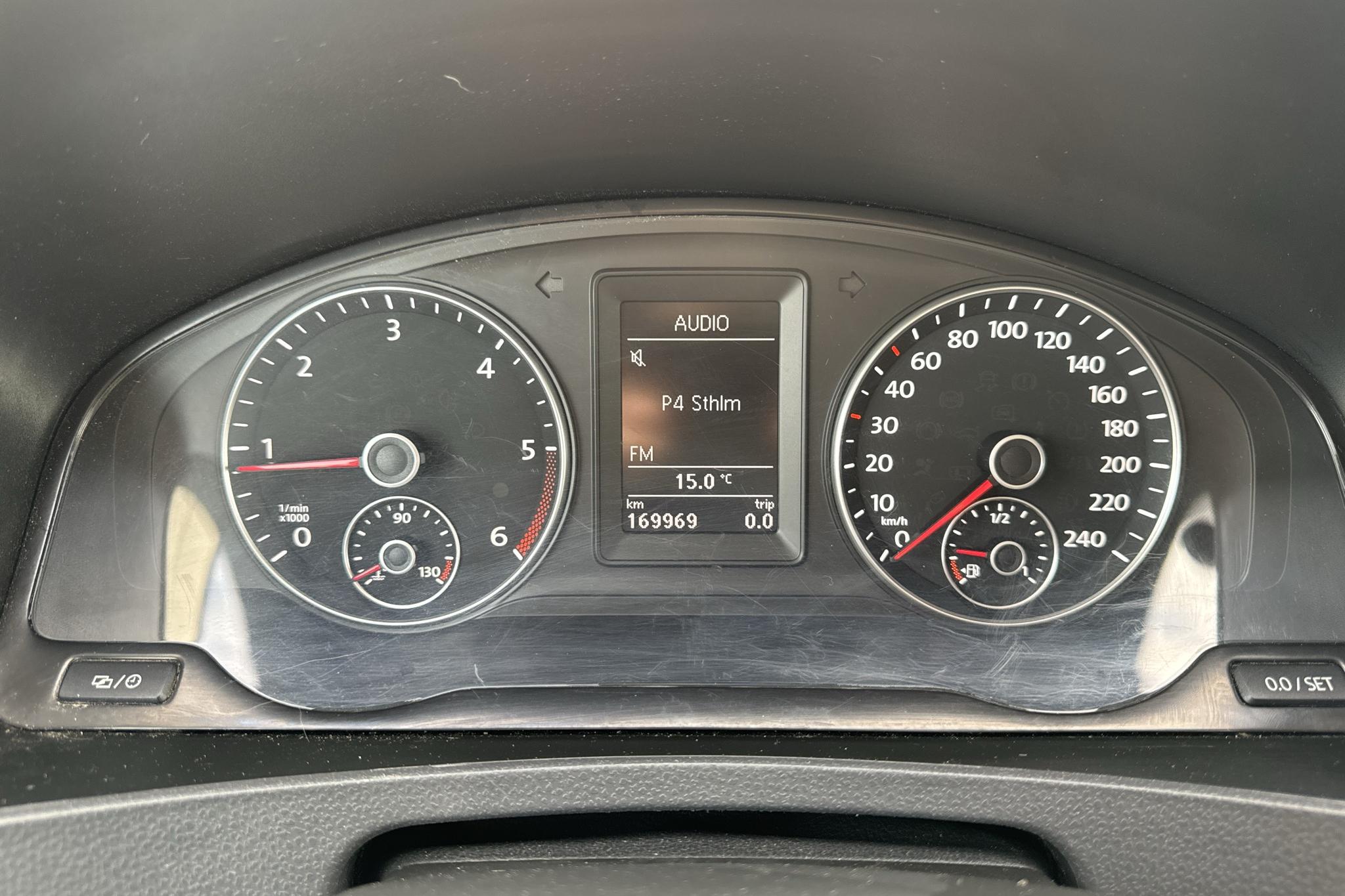 VW Transporter T5 2.0 TDI 4MOTION (140hk) - 169 960 km - Manualna - biały - 2015