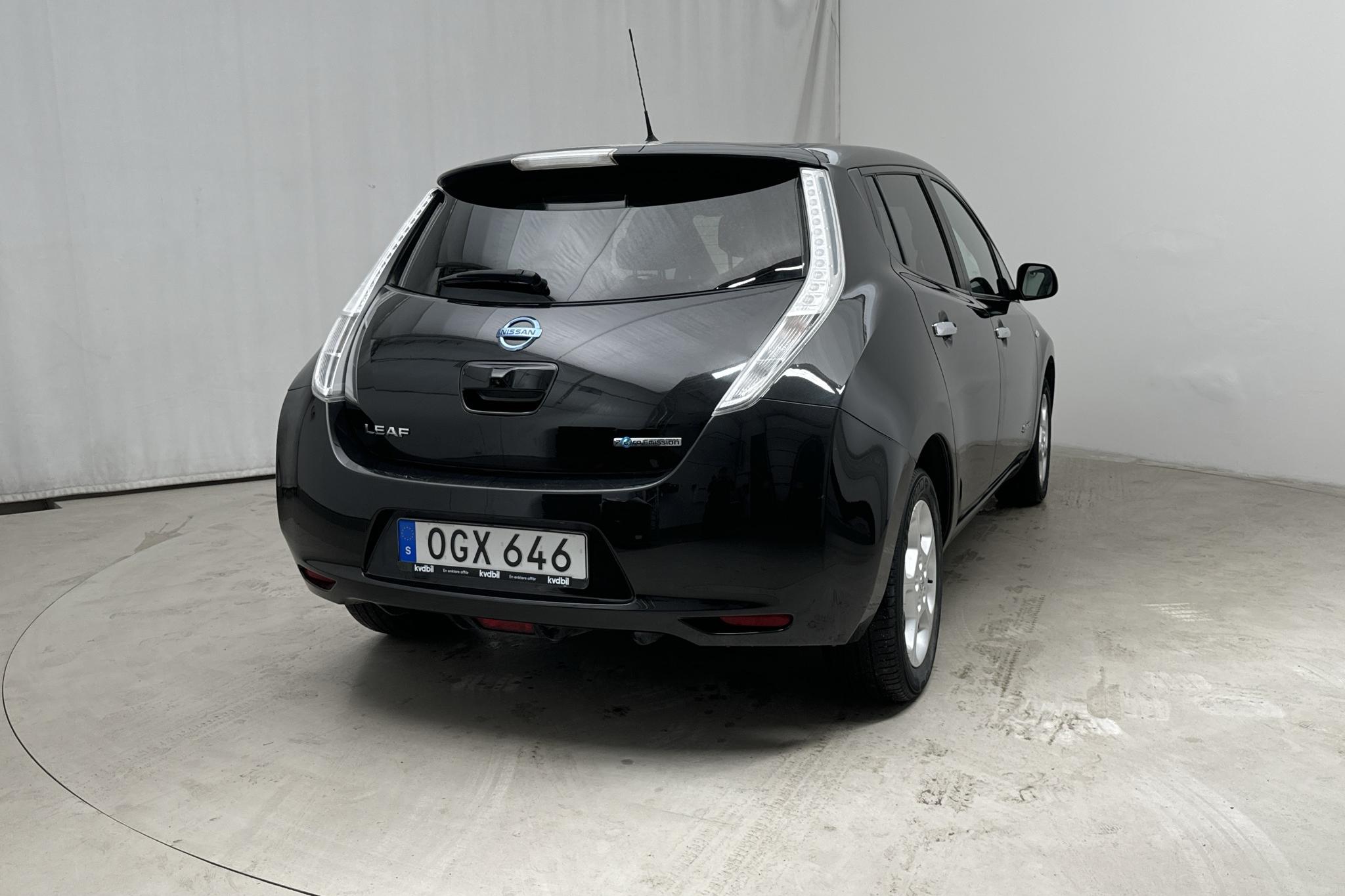 Nissan LEAF 5dr (109hk) - 101 540 km - Automatyczna - czarny - 2017