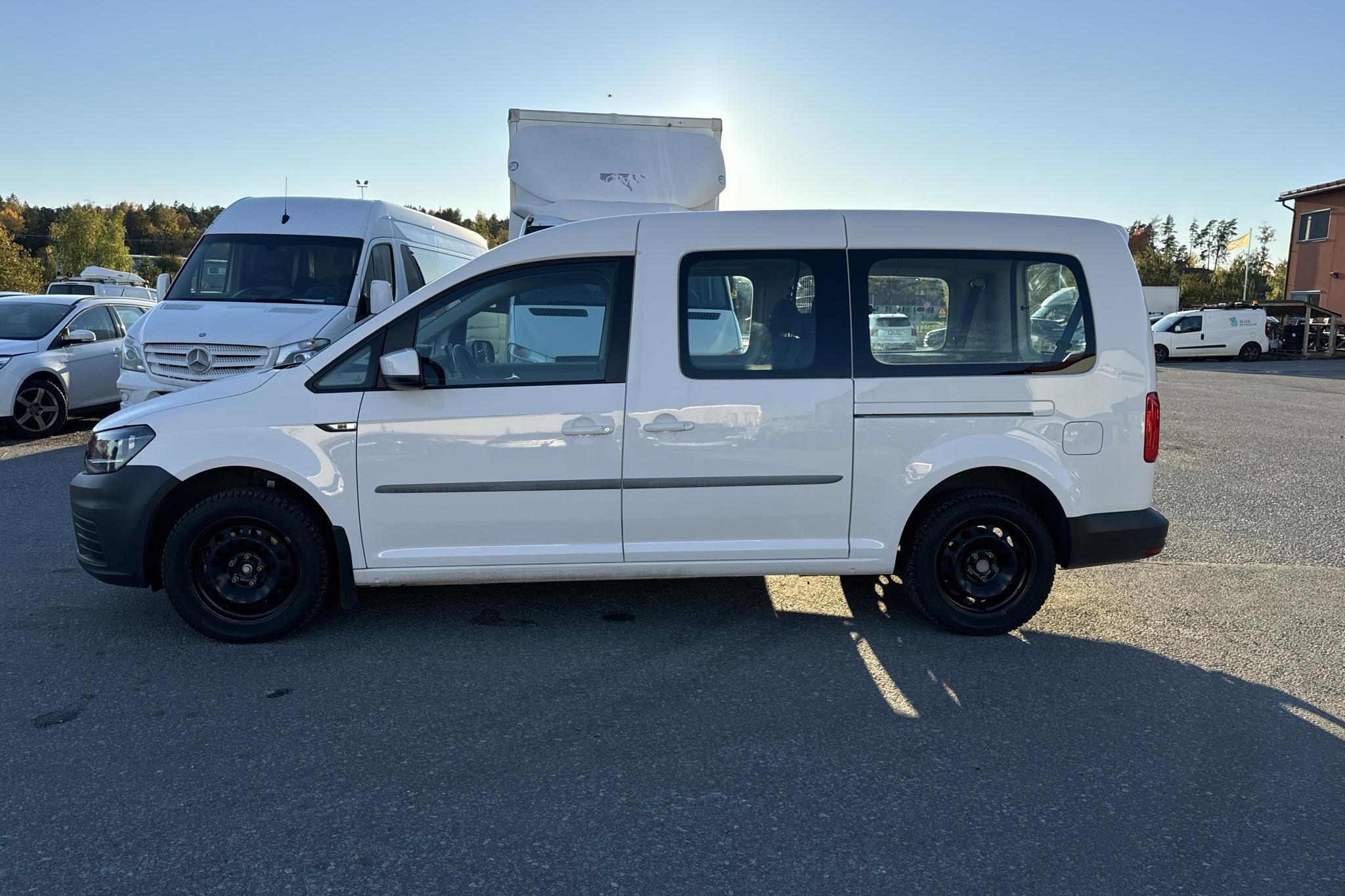 VW Caddy Life Maxi 2.0 TDI (102hk) - 52 110 km - Manual - white - 2018