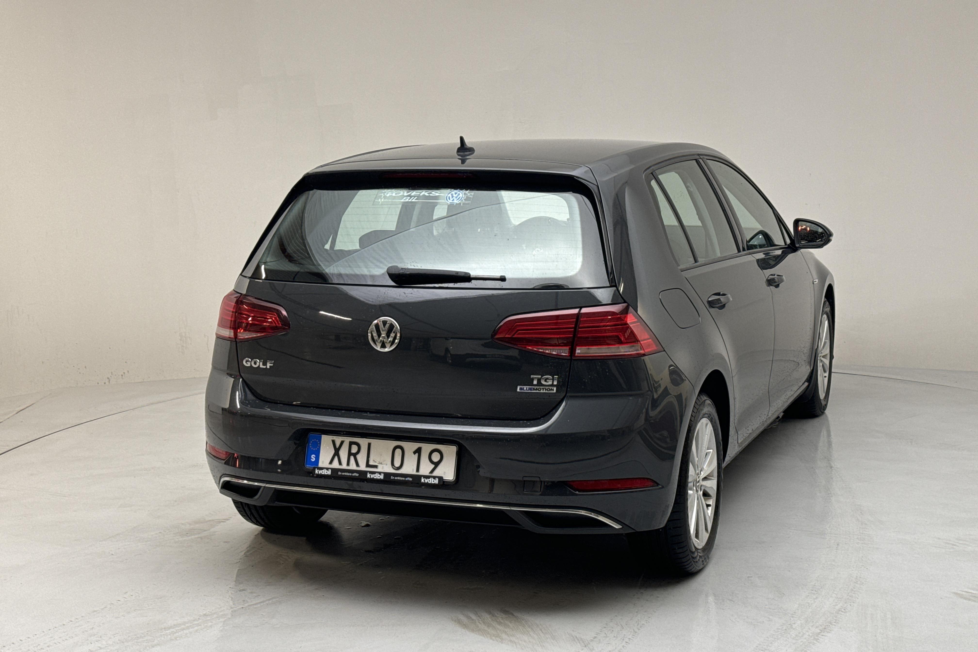 VW Golf VII 1.4 TGI 5dr (110hk) - 8 799 mil - Manuell - Dark Grey - 2018