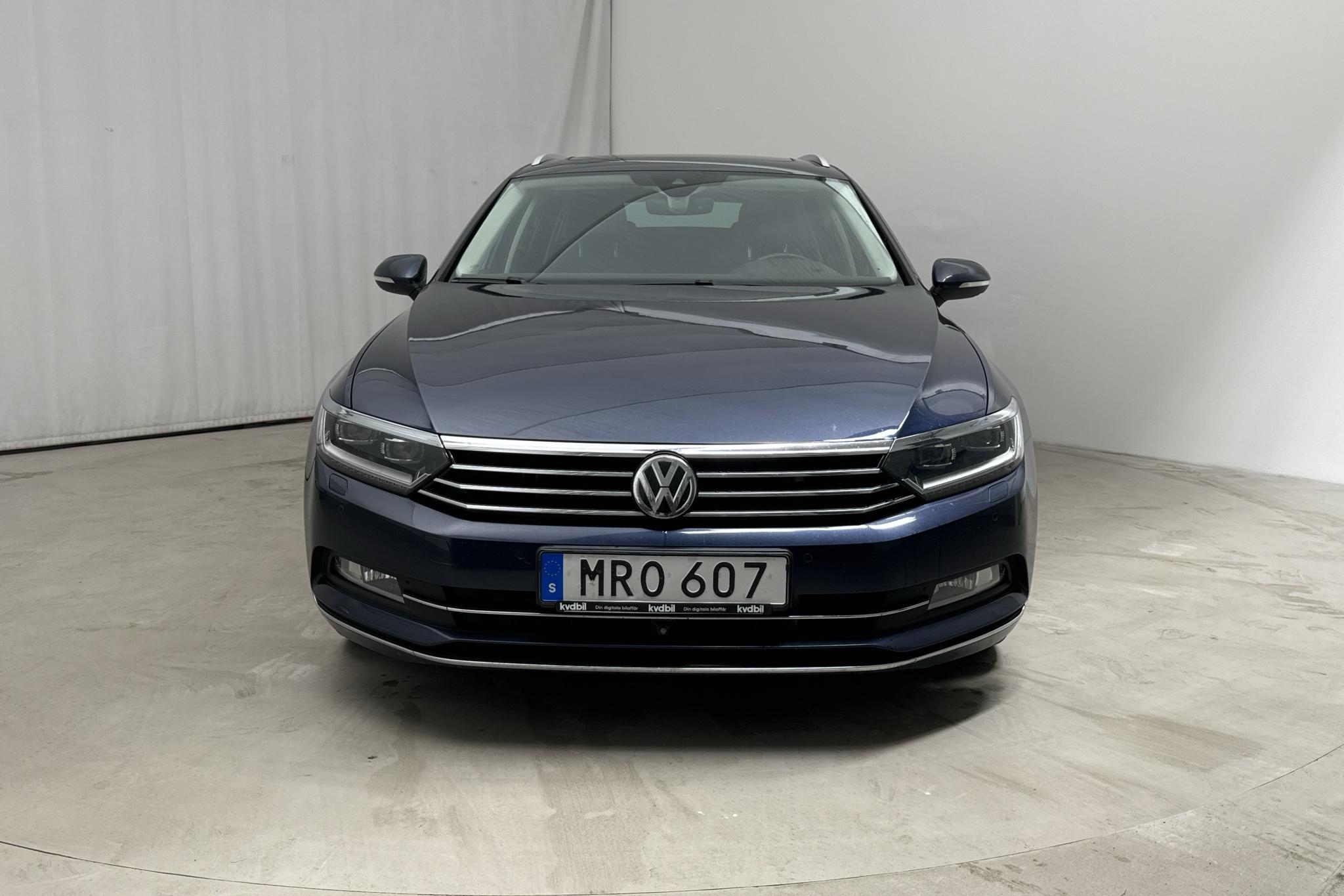 VW Passat 2.0 TDI BiTurbo Sportscombi 4MOTION (240hk) - 145 010 km - Automaatne - Dark Blue - 2015