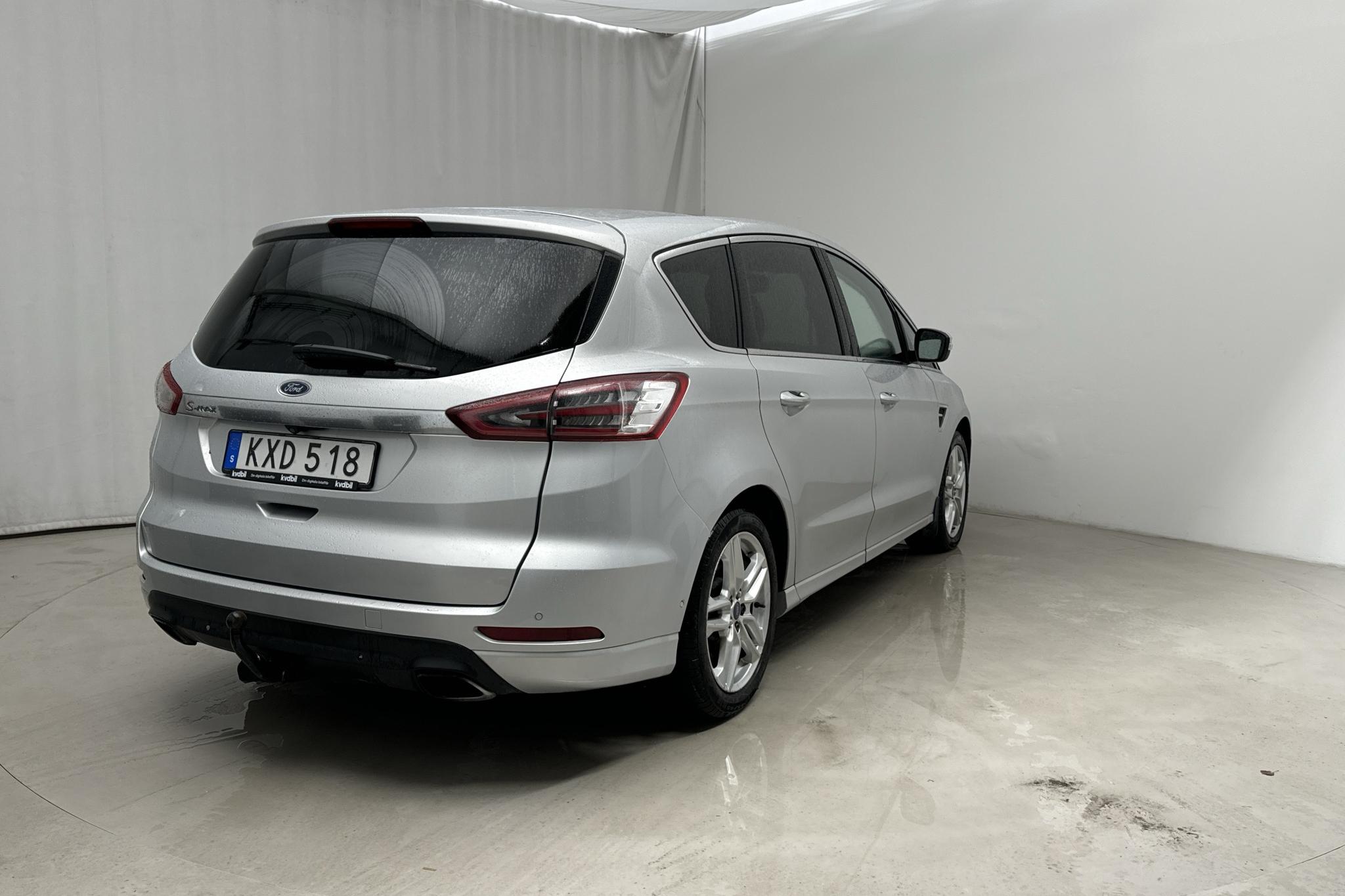 Ford S-MAX 2.0 TDCi AWD (180hk) - 146 390 km - Automaatne - hõbe - 2016