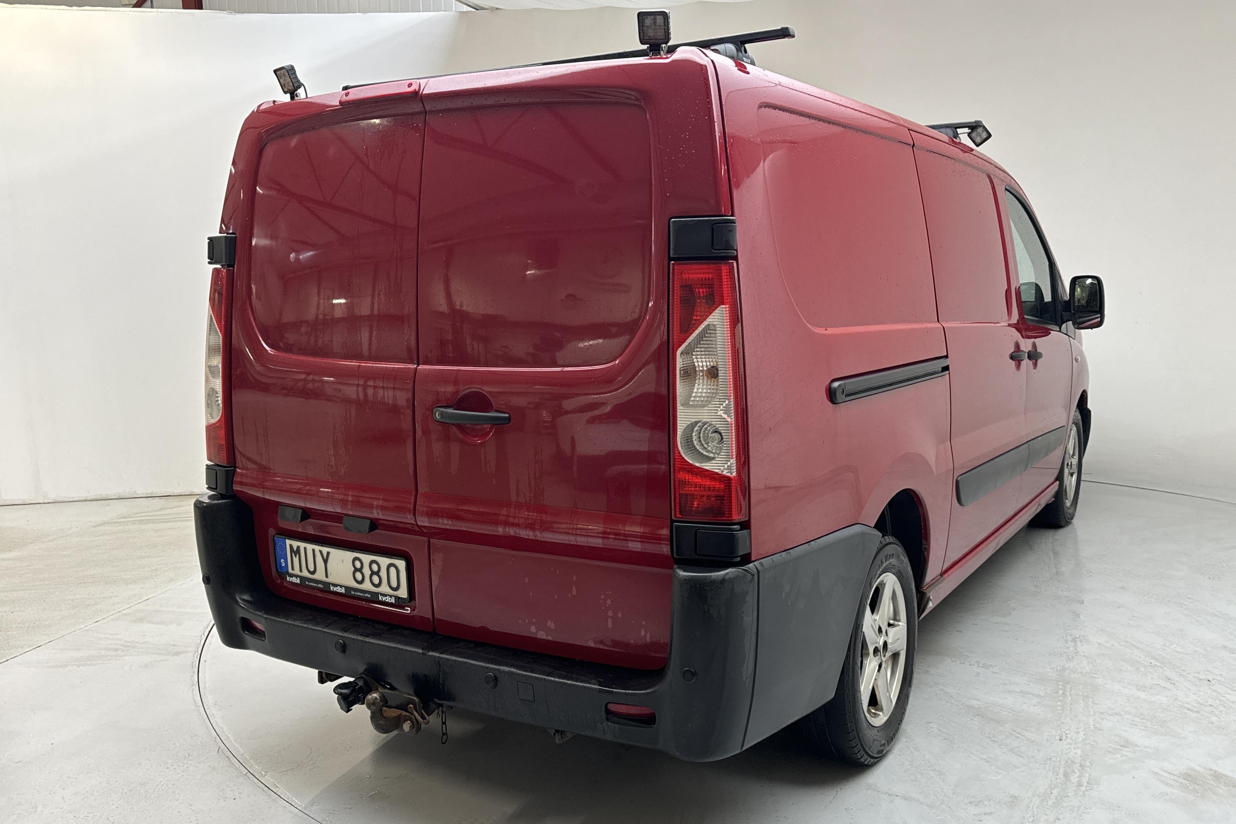 Citroen Jumpy III 2.0 HDI Skåp (163hk) - 267 070 km - Automatyczna - czerwony - 2013