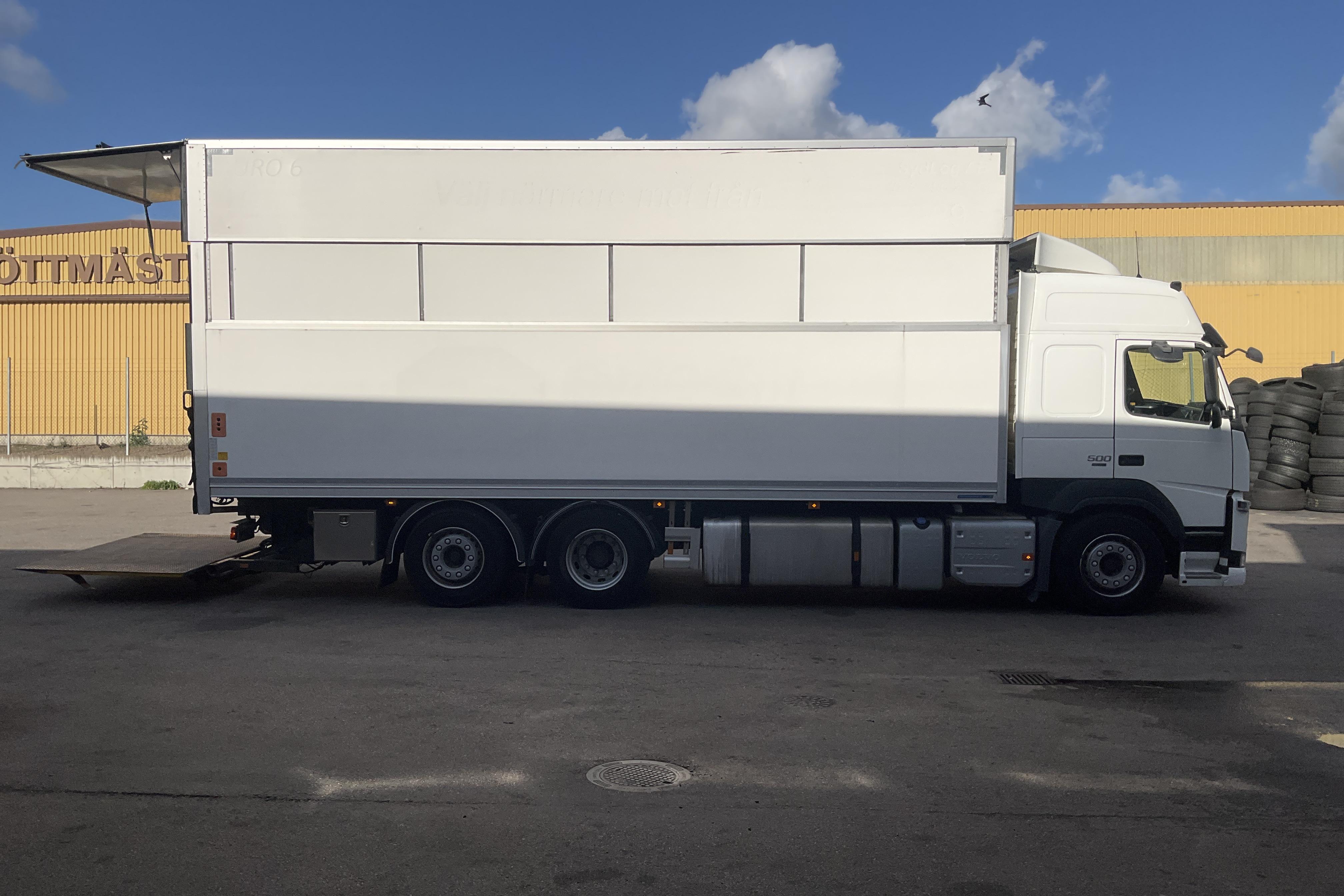 Volvo FM510 - 586 314 km - Automatyczna - biały - 2017