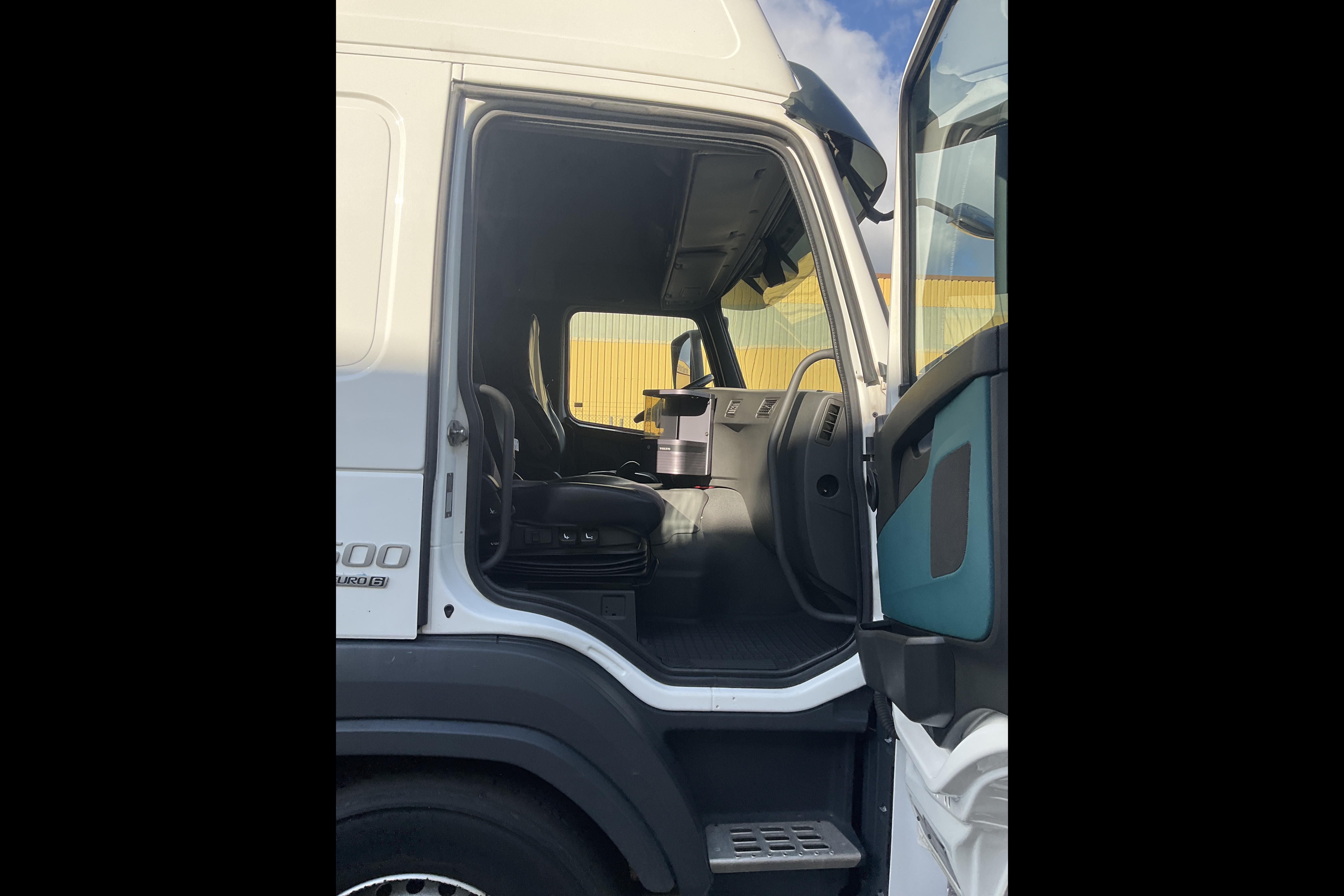 Volvo FM510 - 586 314 km - Automaattinen - valkoinen - 2017