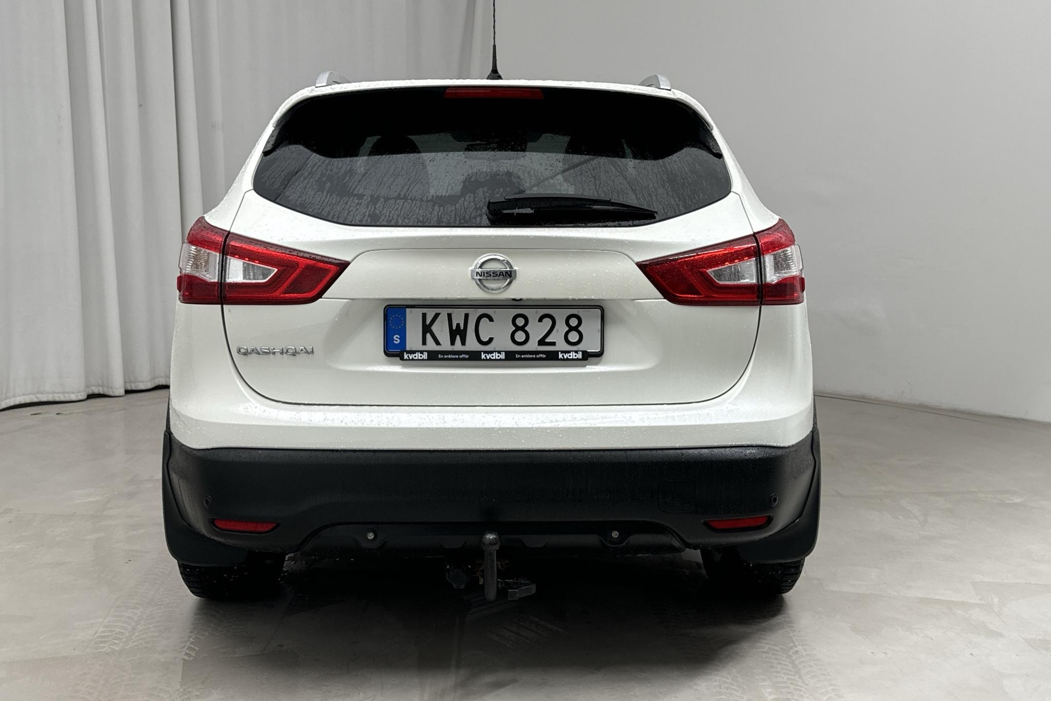 Nissan Qashqai 1.2 (115hk) - 105 510 km - Automaattinen - valkoinen - 2015