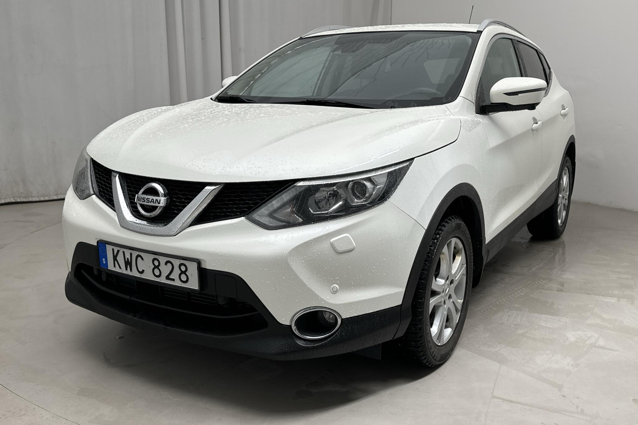 Nissan Qashqai 1.2 (115hk) - 105 510 km - Automaattinen - valkoinen - 2015