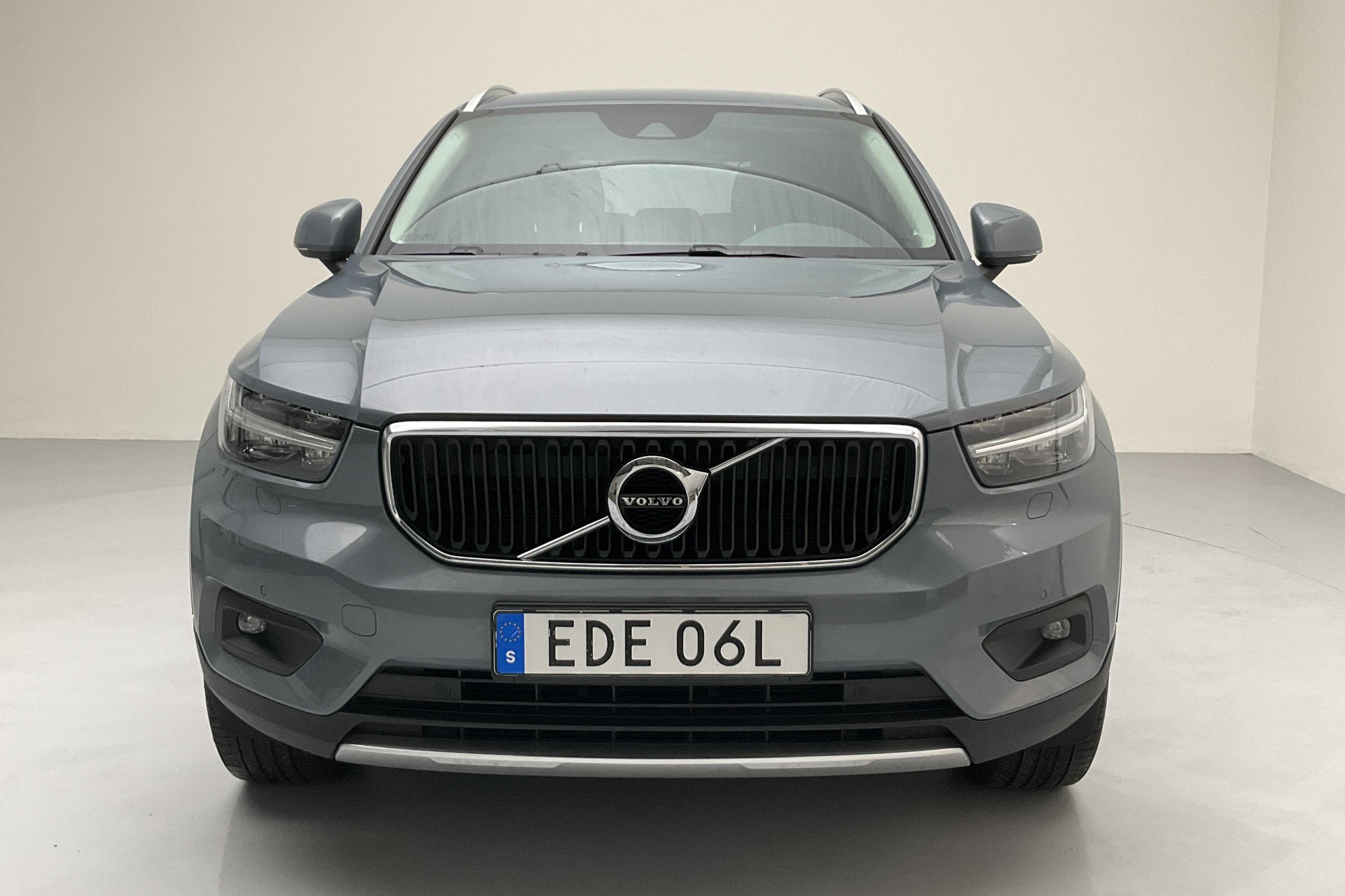 Volvo XC40 B4 2WD (197hk) - 66 780 km - Automatyczna - szary - 2022