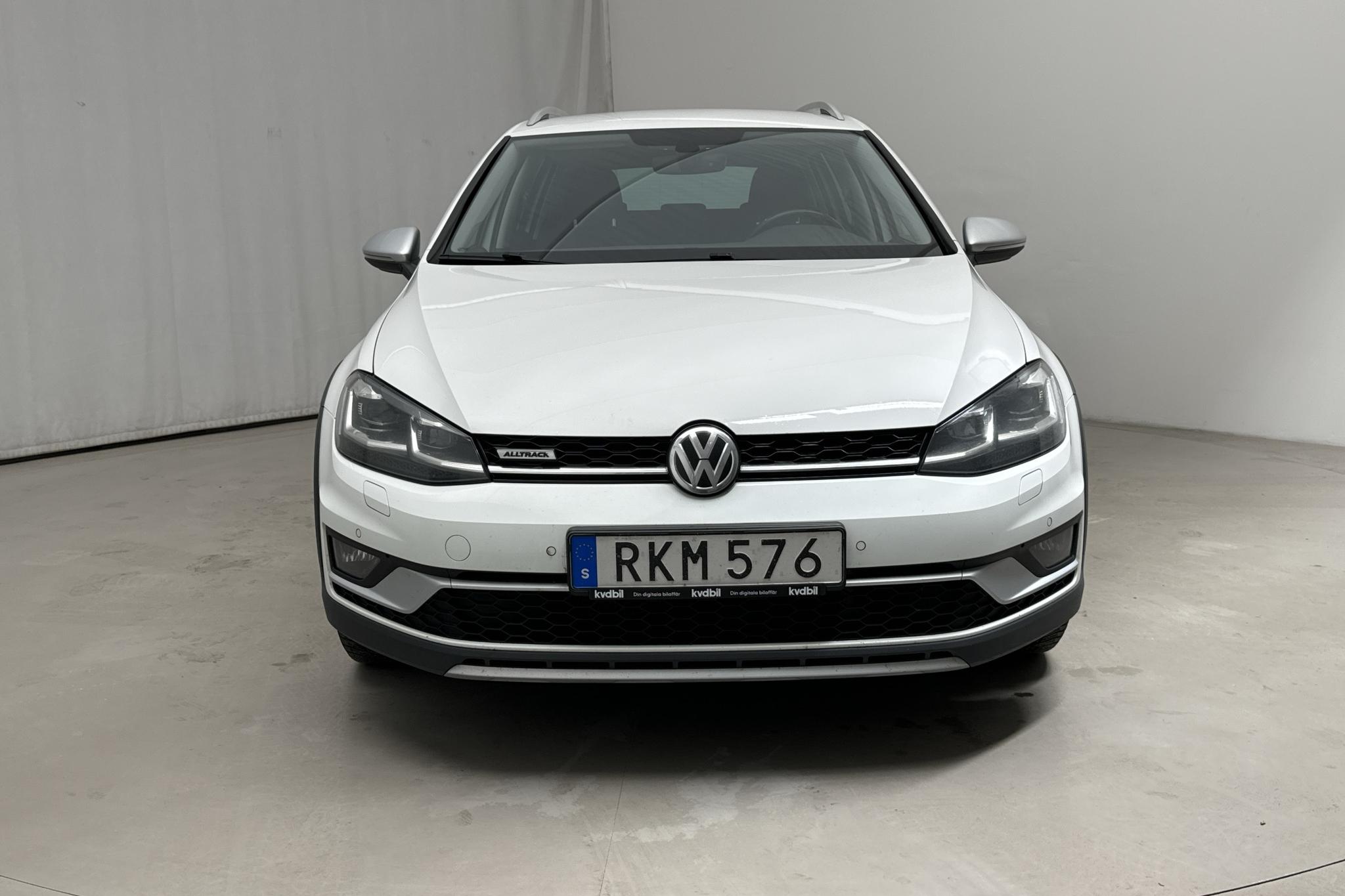 VW Golf Alltrack 1.8 TSI 4Motion (180hk) - 250 750 km - Automatyczna - biały - 2017