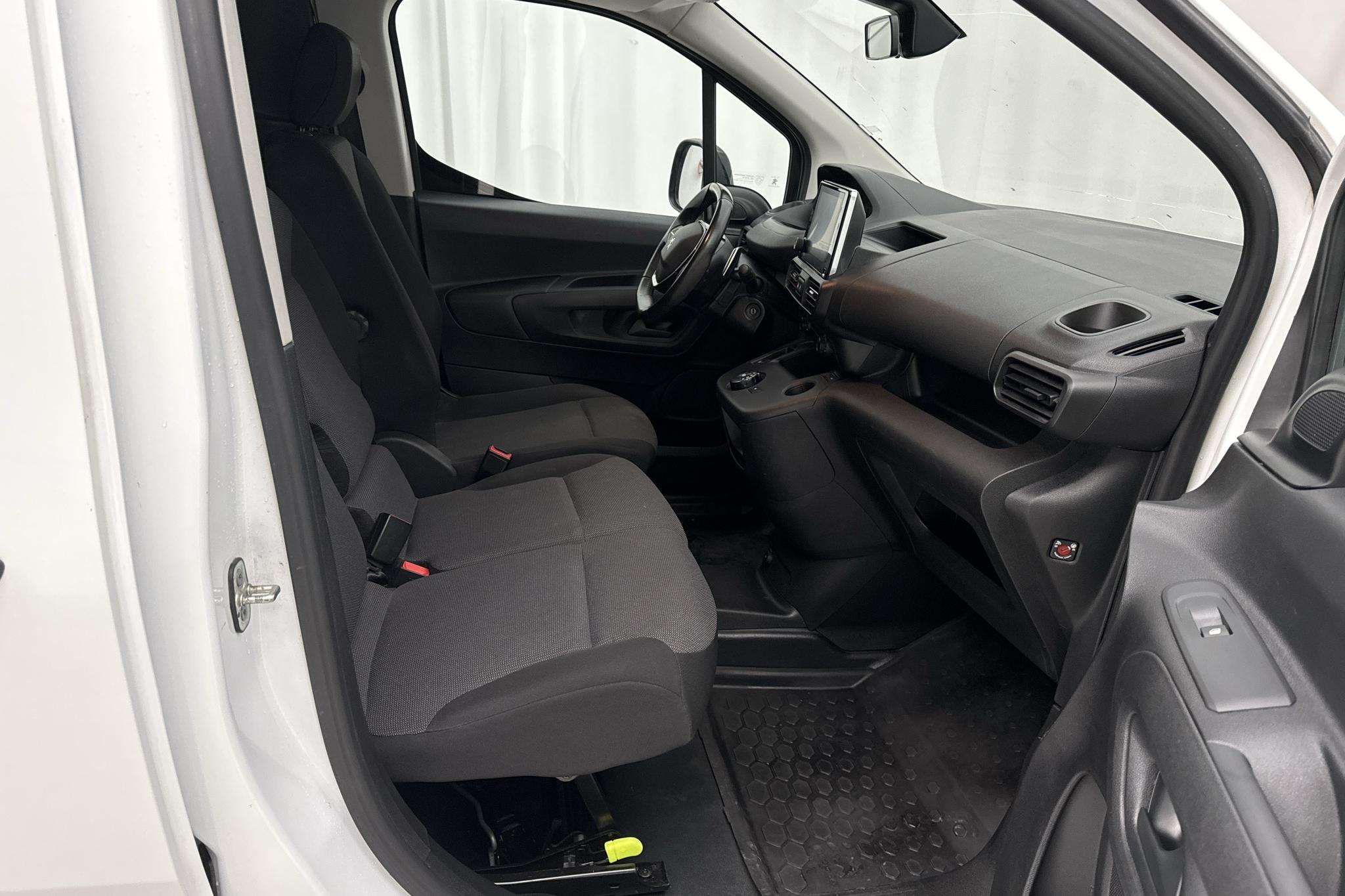 Peugeot Partner 1.5 HDI Skåp (130hk) - 109 020 km - Automaatne - valge - 2022