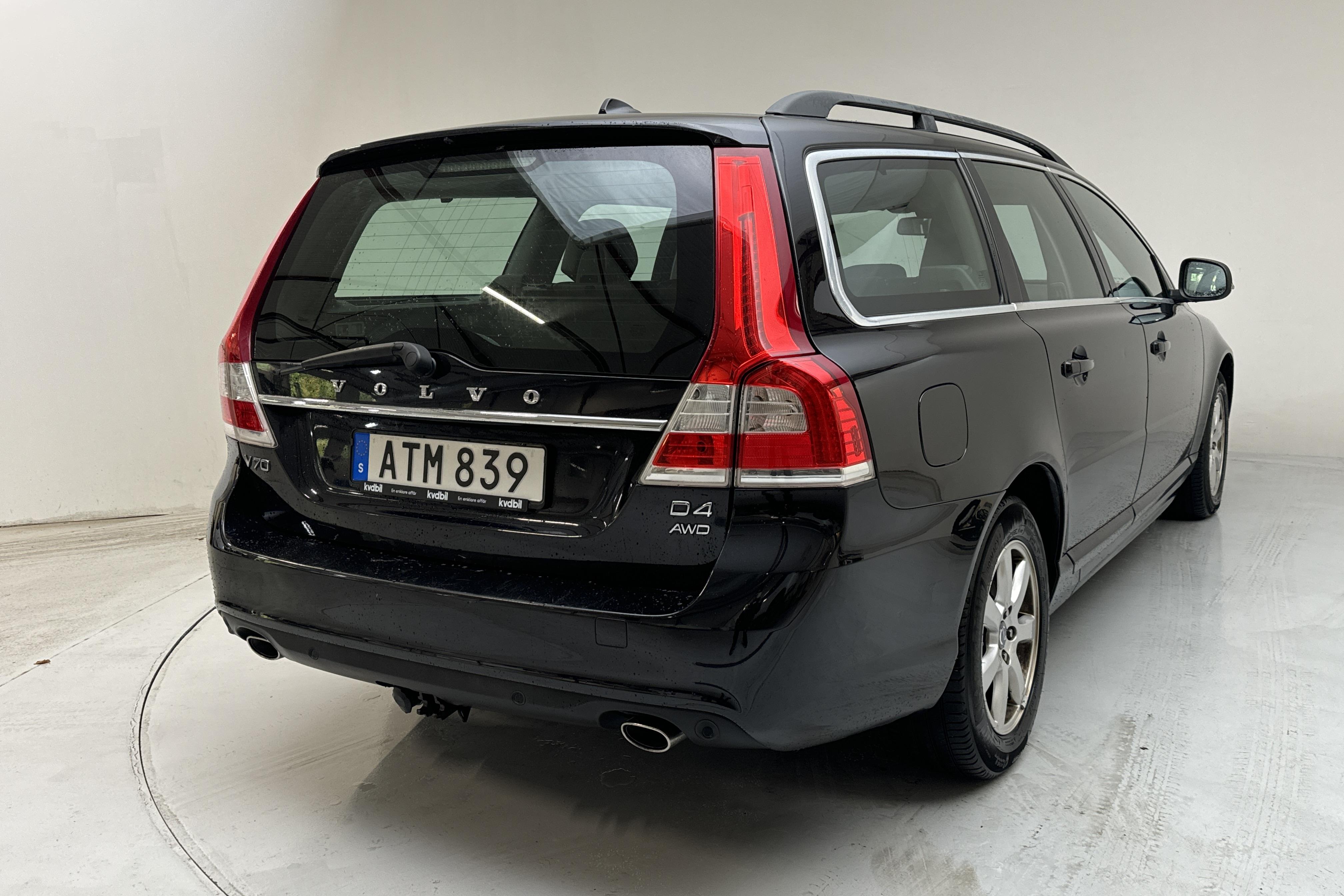 Volvo V70 II D4 AWD (181hk) - 233 580 km - Automatic - black - 2014