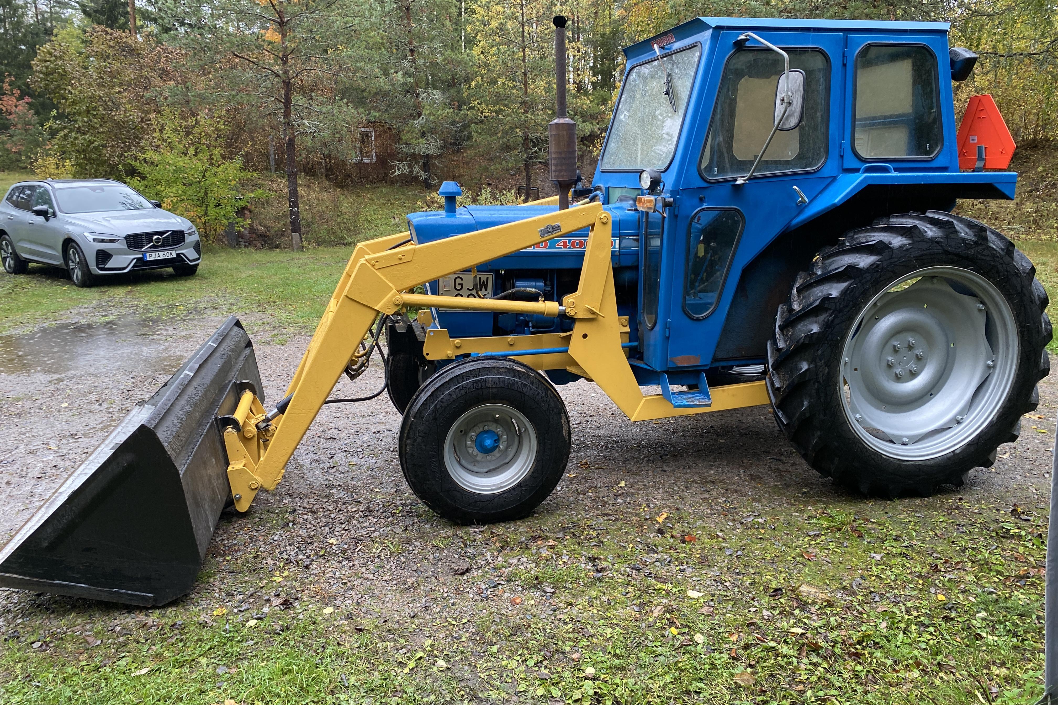 FORD 400 4000 Traktor - 39 750 km - Manuell - 1972