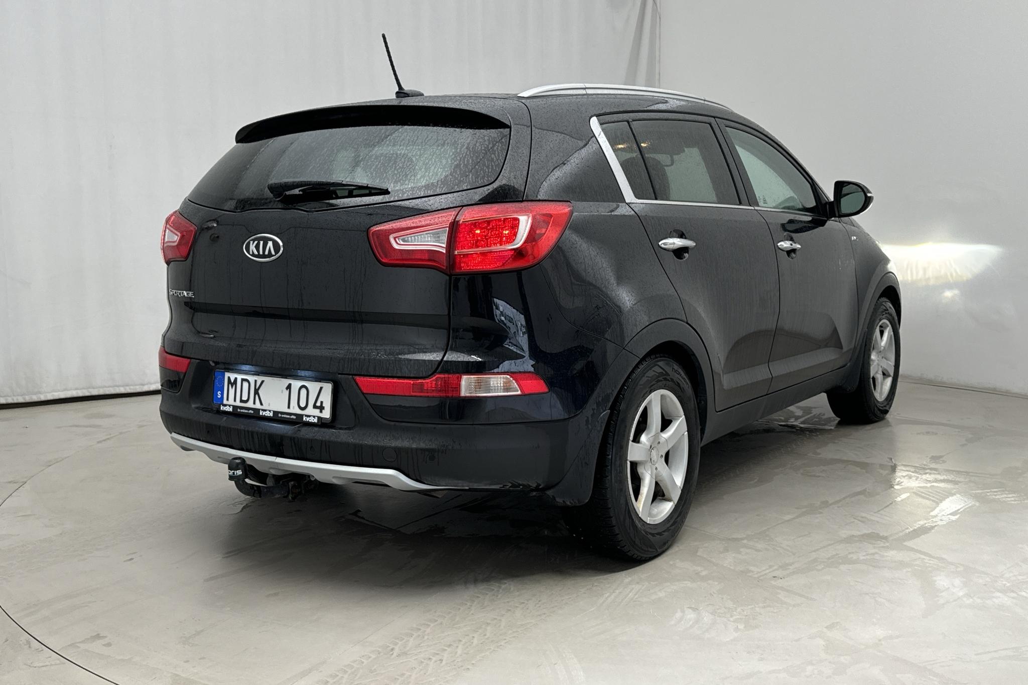 KIA Sportage 2.0 CRDi AWD (184hk) - 17 617 mil - Automat - svart - 2012