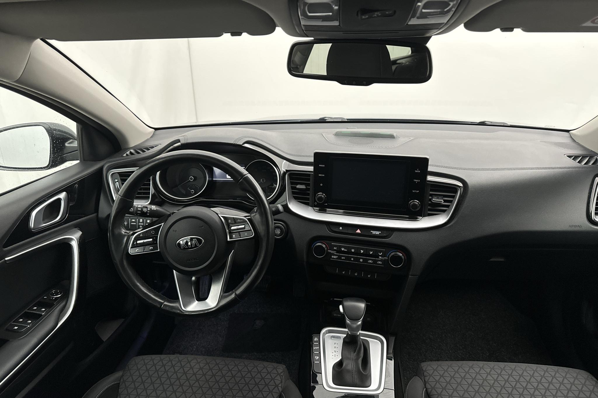 KIA Ceed 1.6 Plug-in Hybrid SW (141hk) - 91 000 km - Automaattinen - harmaa - 2021