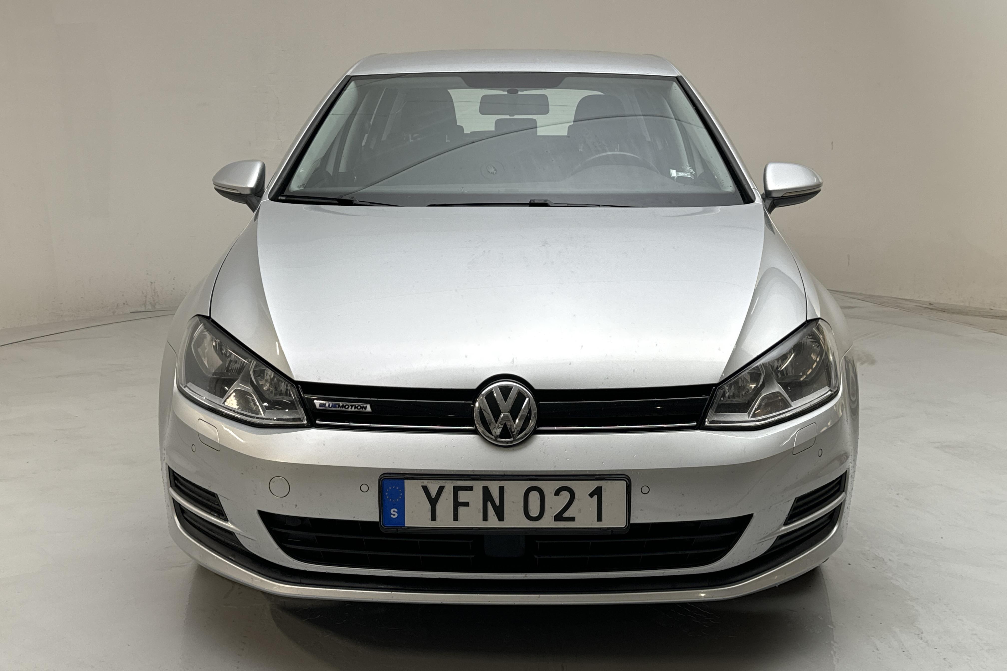 VW Golf VII 1.4 TGI 5dr (110hk) - 97 210 km - Käsitsi - hõbe - 2017