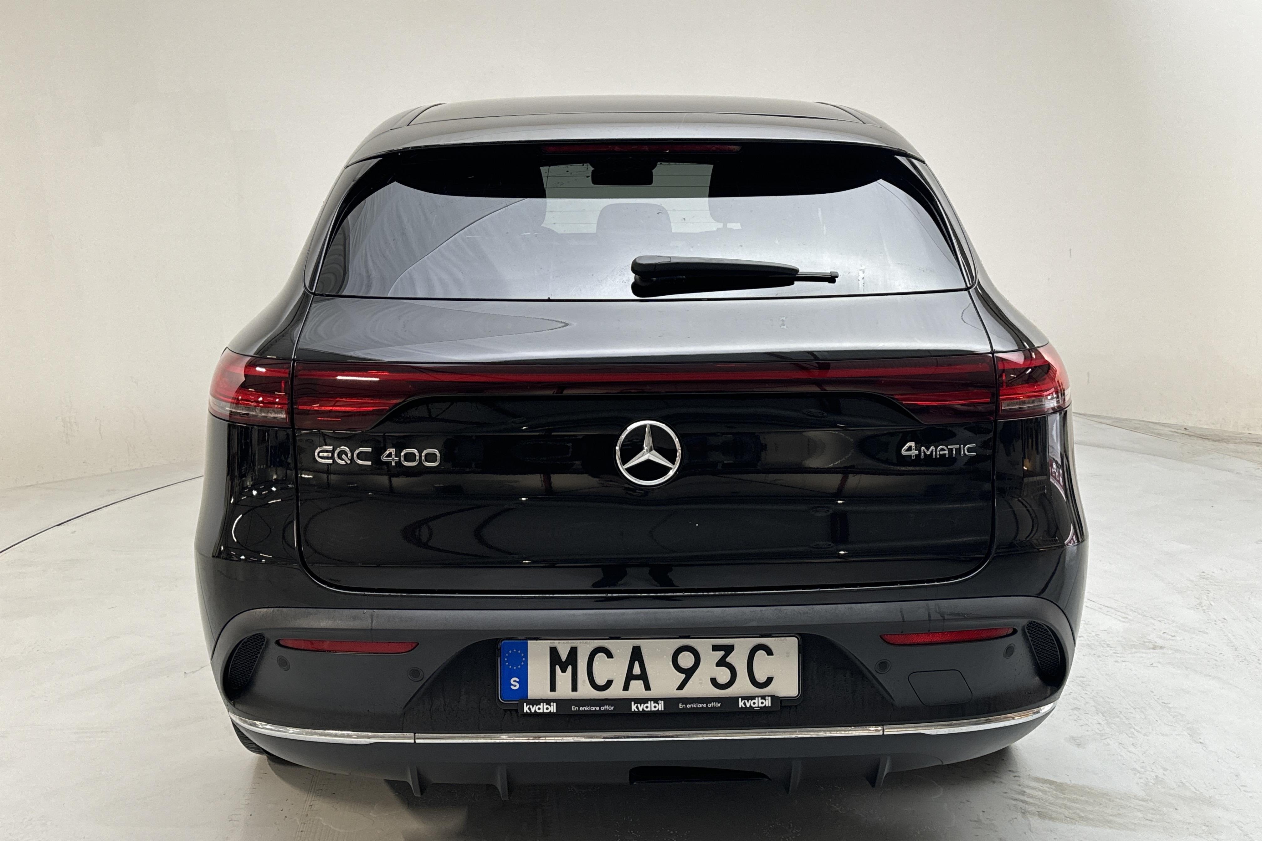 Mercedes EQC 400 4MATIC 80,0 kWh N293 (408hk) - 61 150 km - Automaattinen - musta - 2021