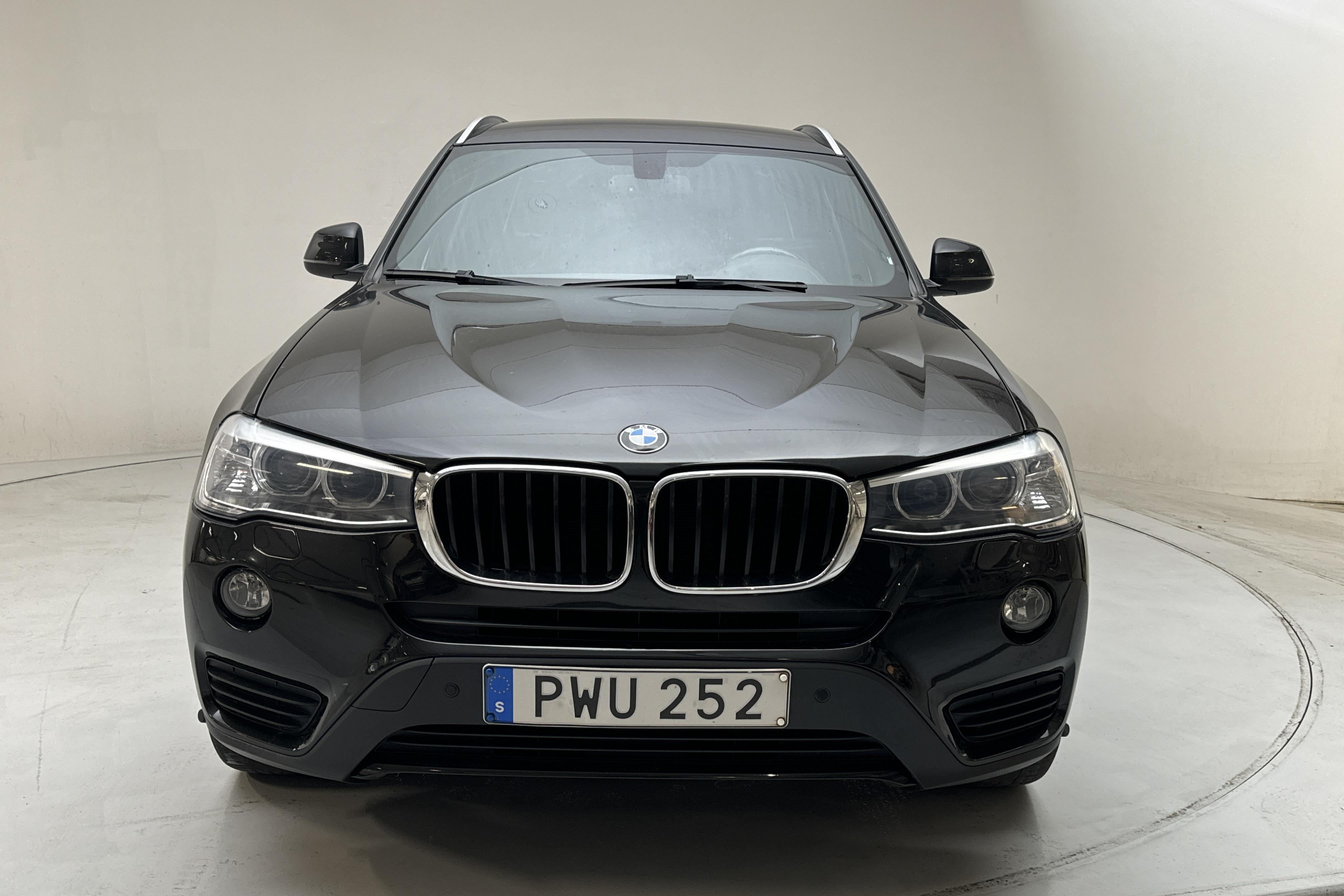 BMW X3 xDrive20d, F25 (190hk) - 145 180 km - Automatyczna - czarny - 2016