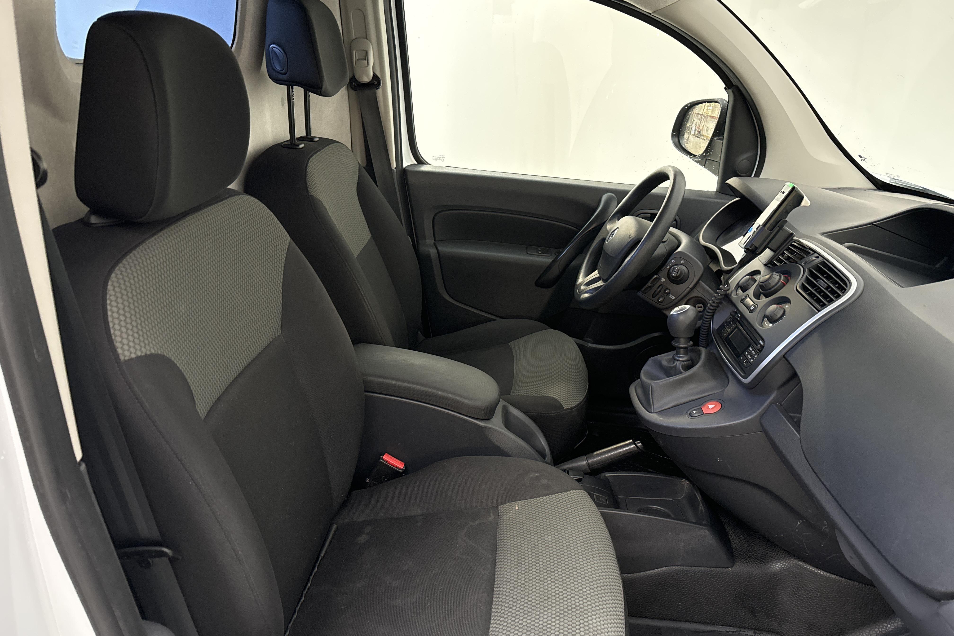 Renault Kangoo 1.5 dCi Skåp (80hk) - 38 760 km - Manuaalinen - valkoinen - 2021